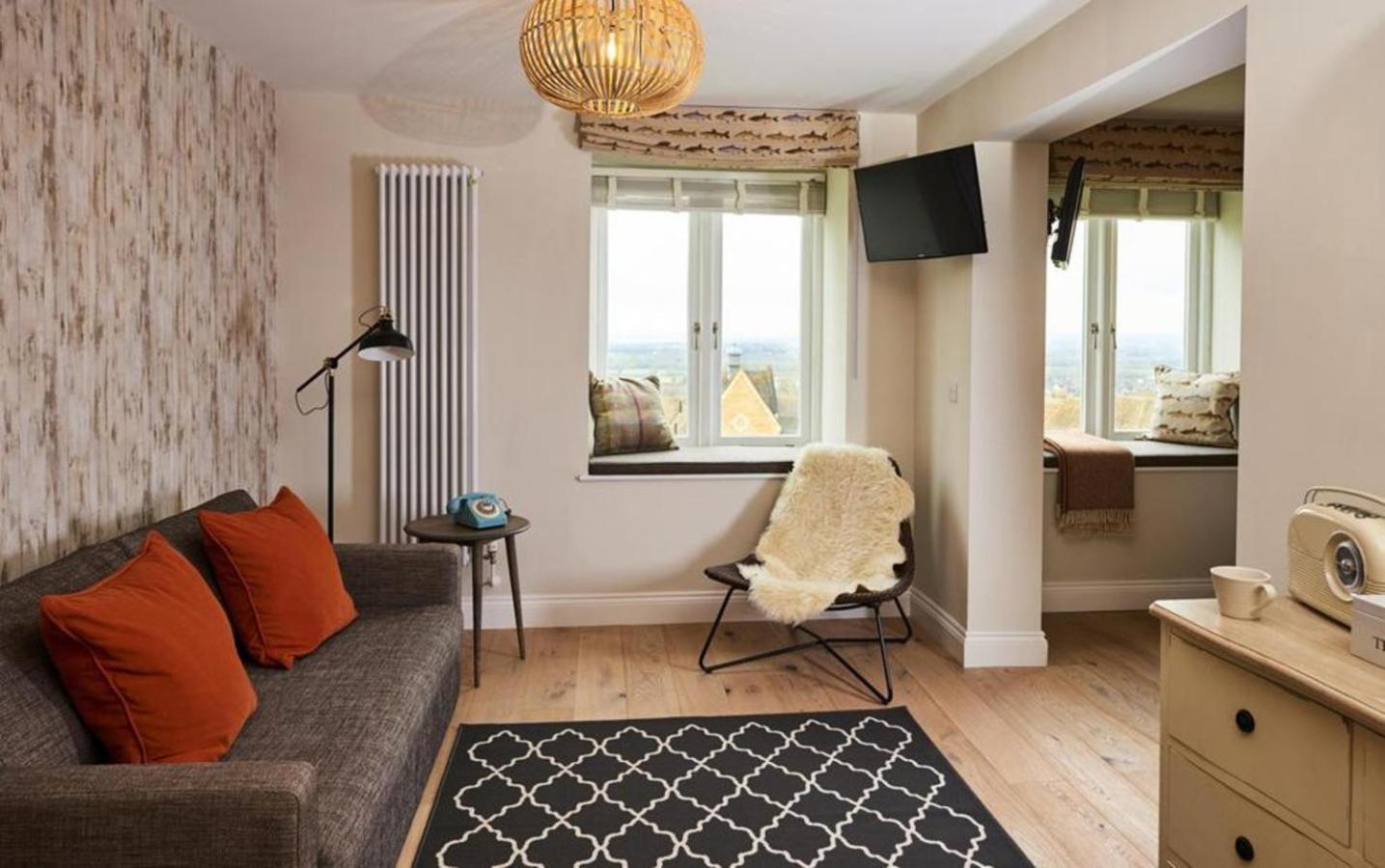 Small Suite photo 3