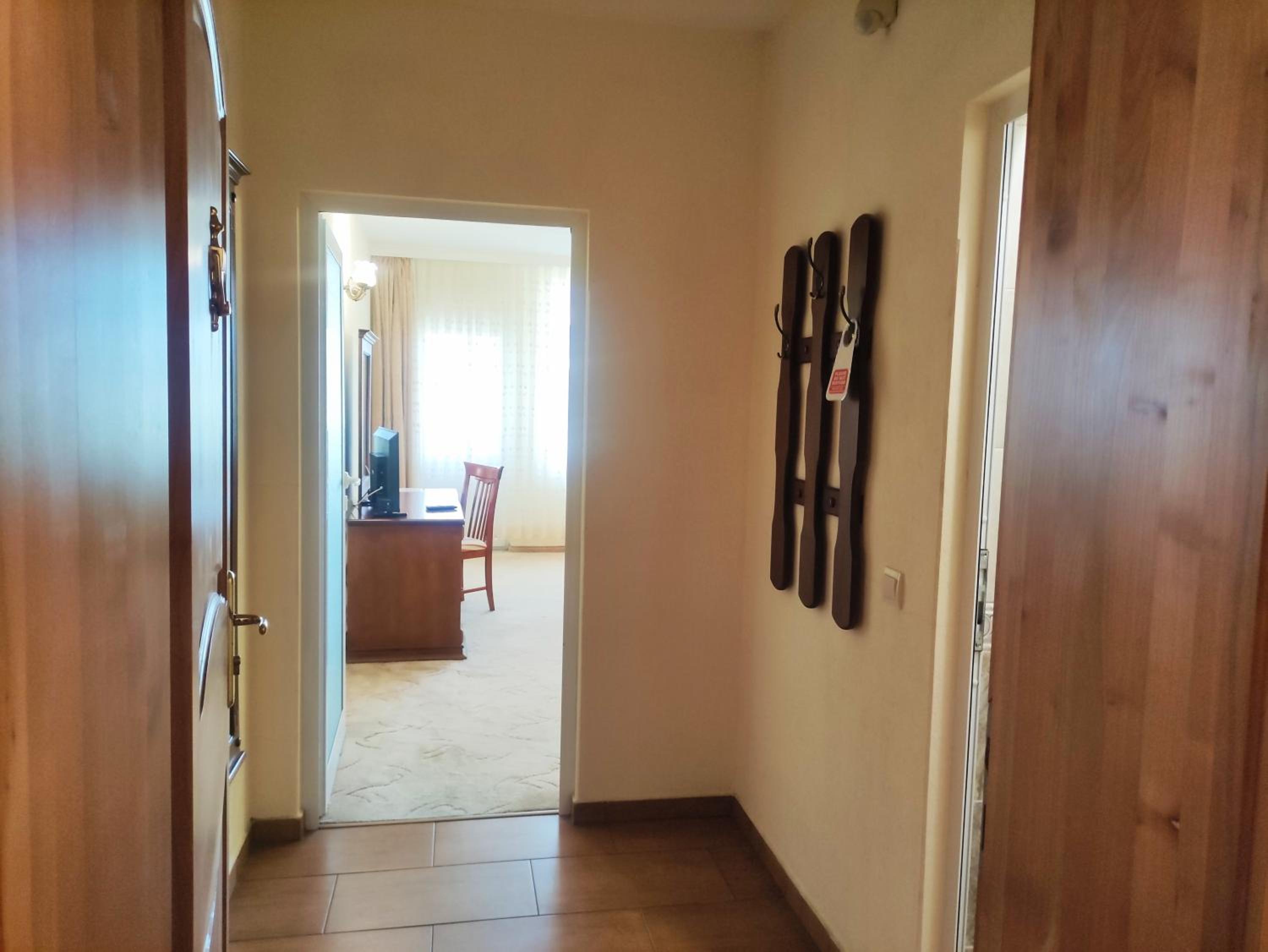 Deluxe Double Room - Photo 2