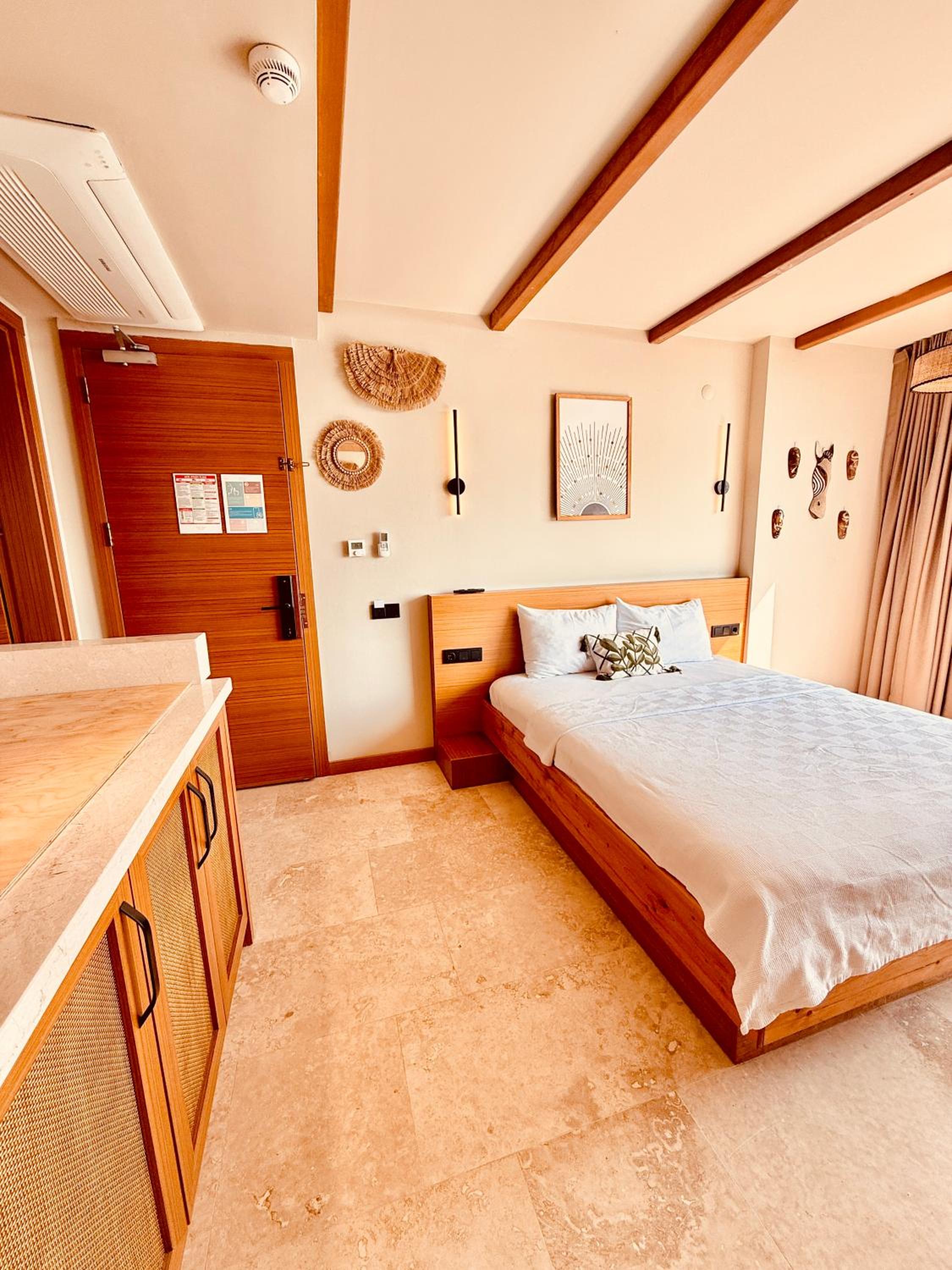 Double Room with Sea View photo 2