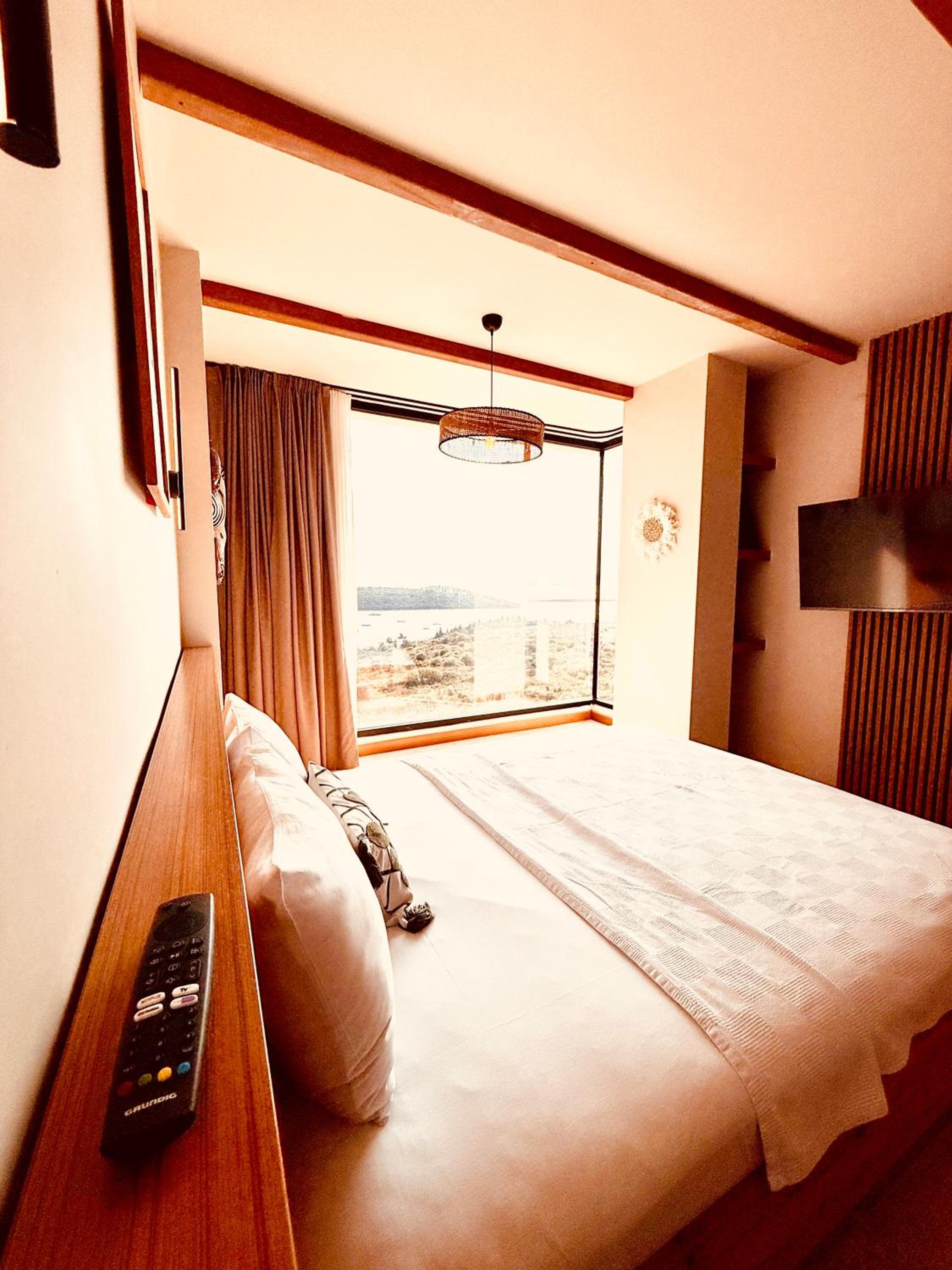 Double Room with Sea View photo 3