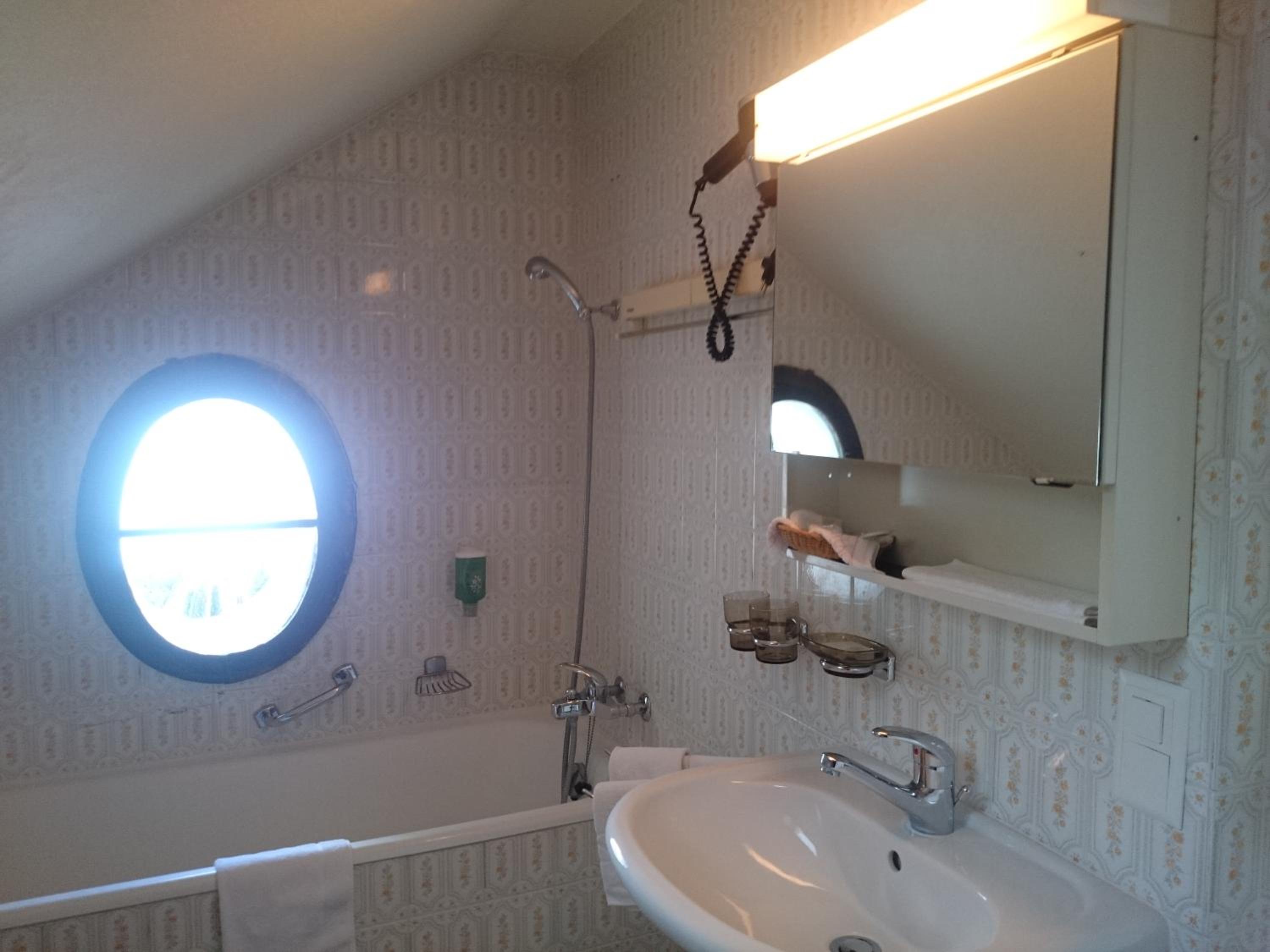 Classic Triple Room photo 2