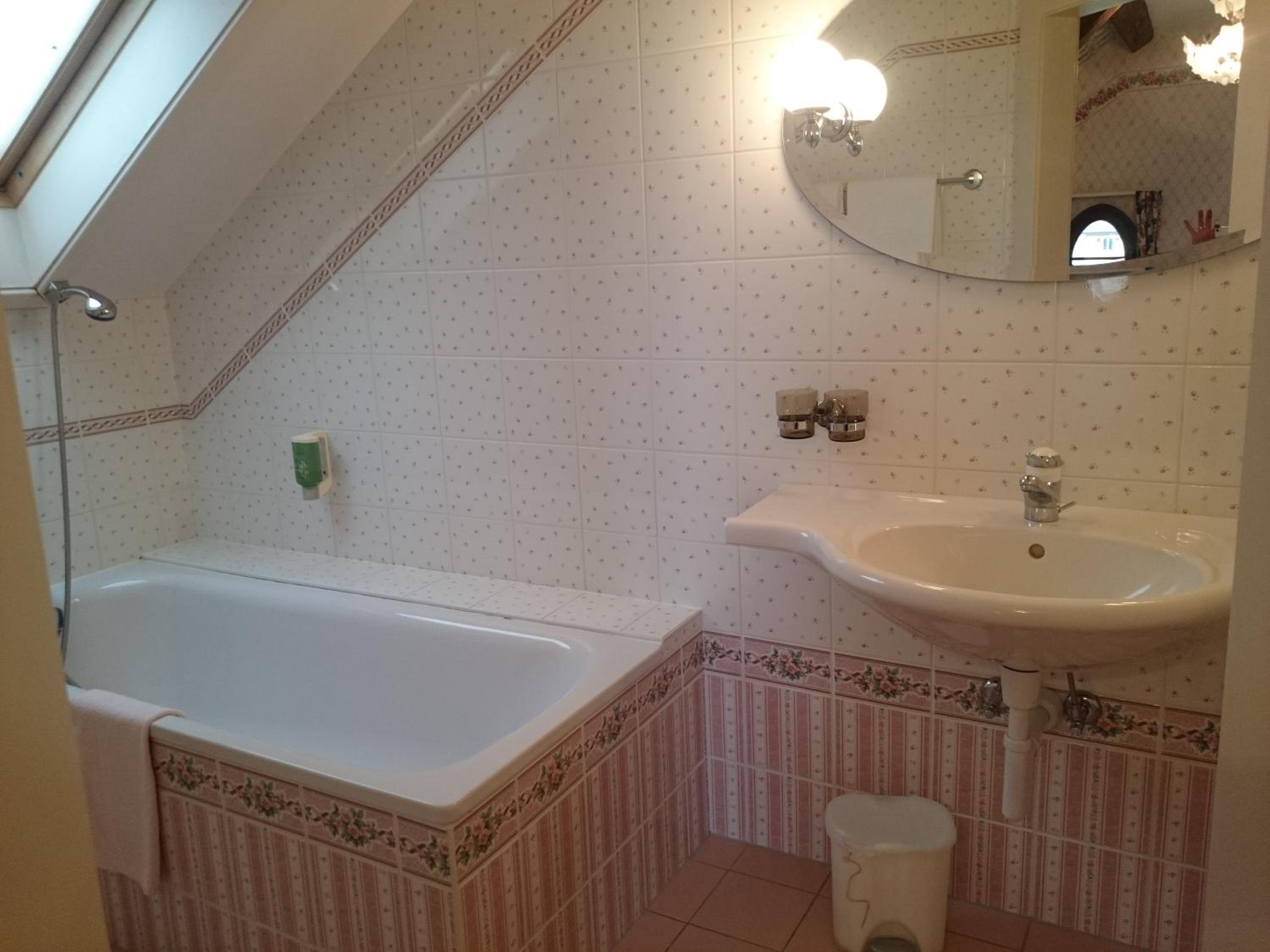 Classic Triple Room photo 2