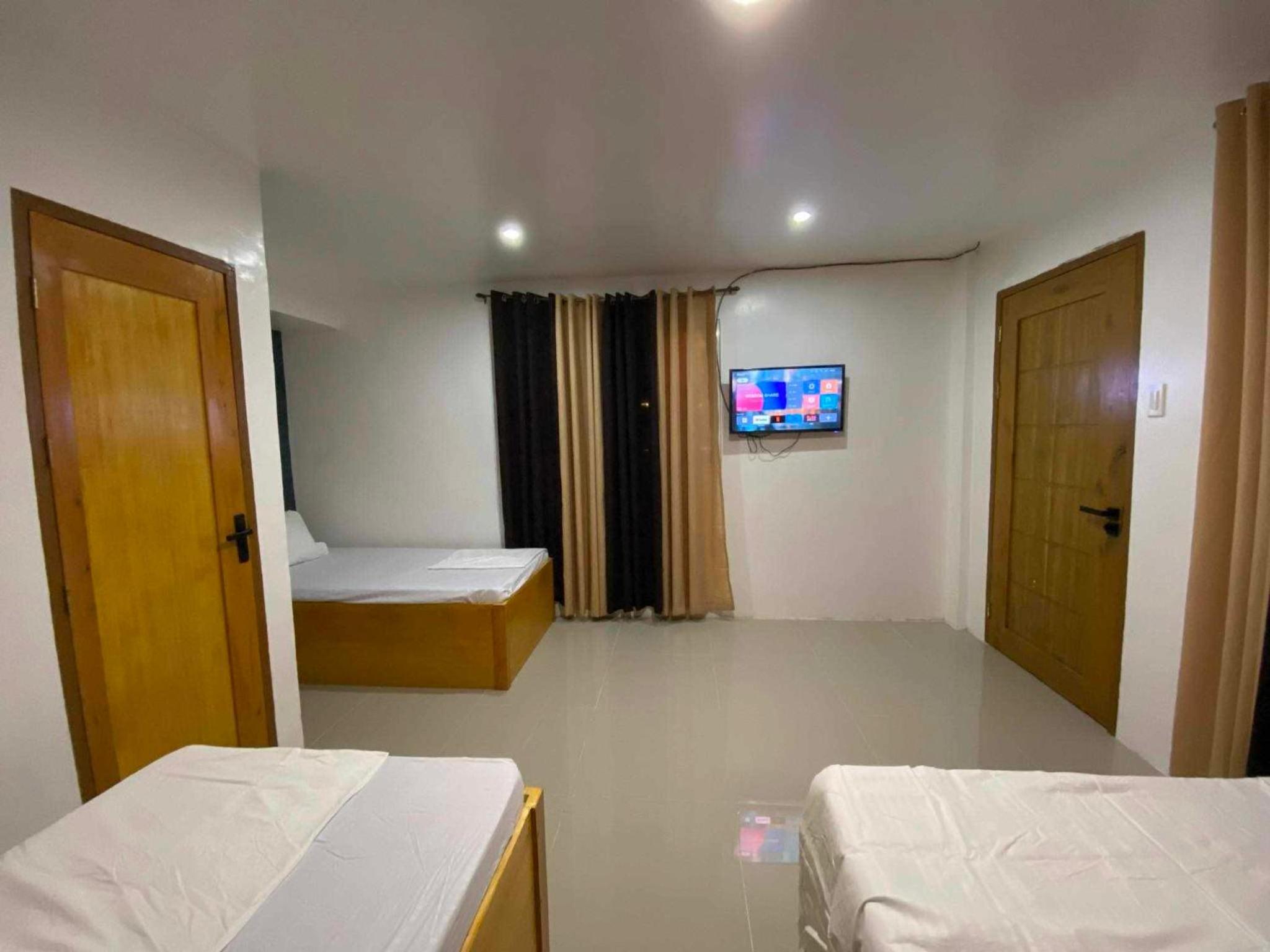 Quadruple Room with Sea View