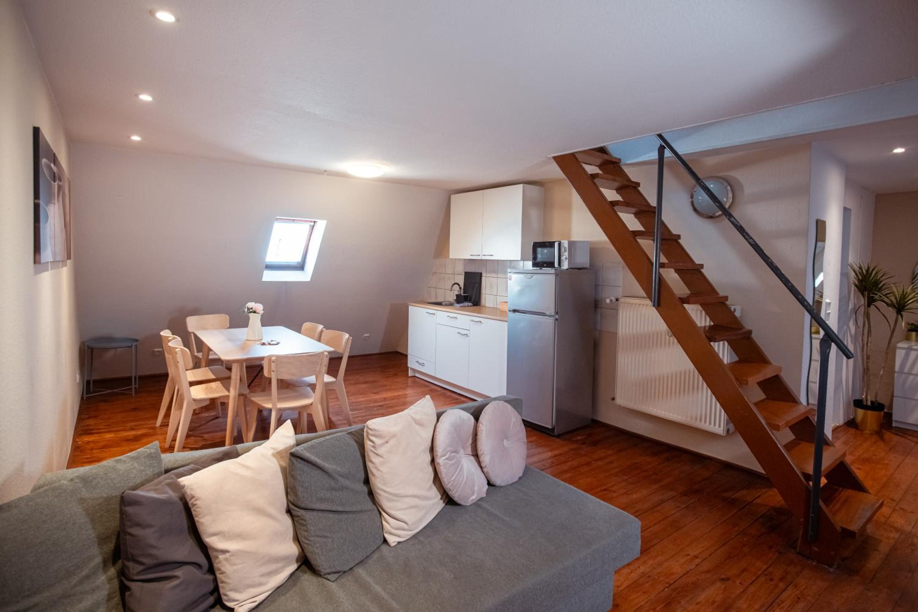 Apartment - Split Level