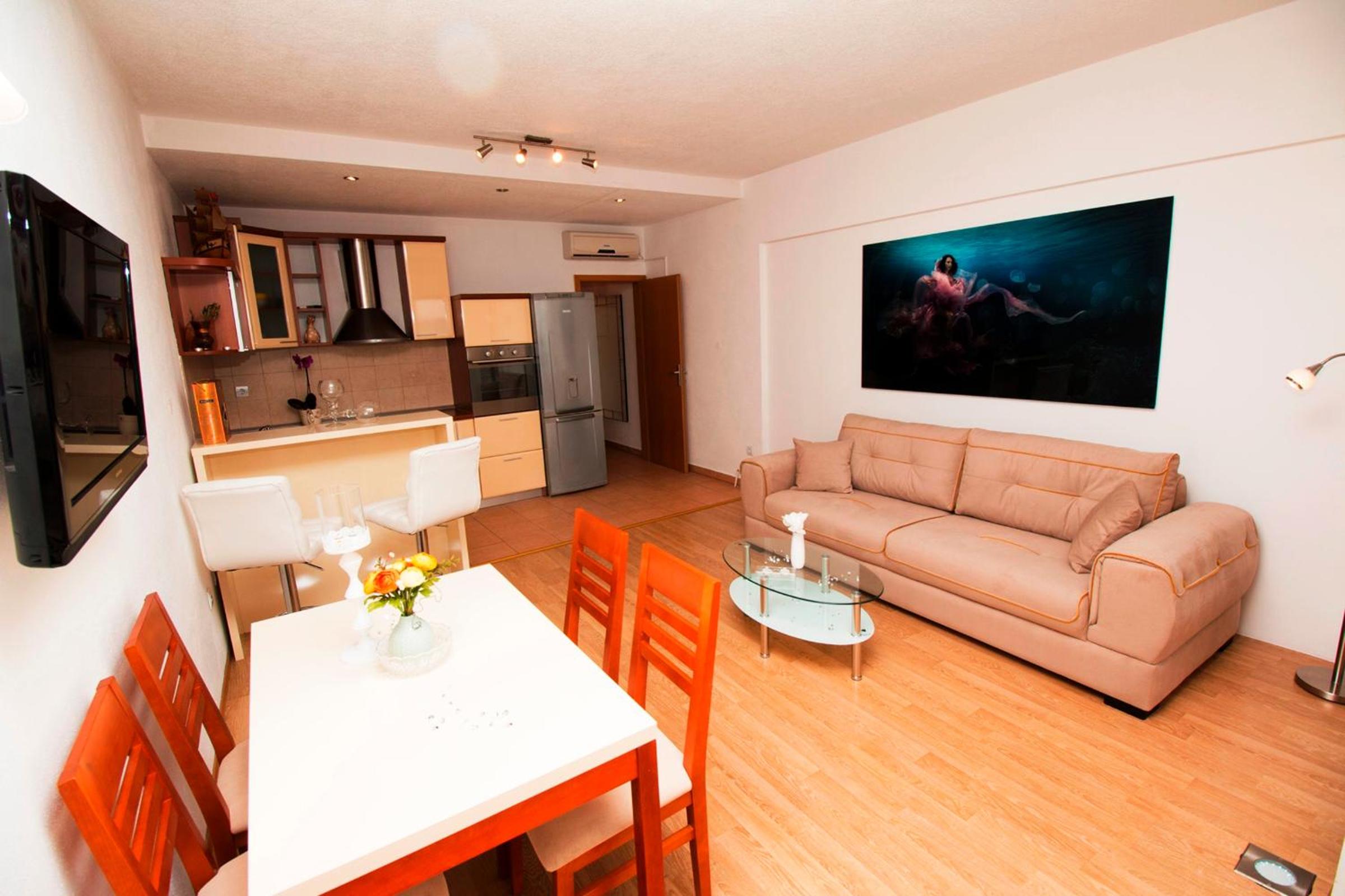 Apartment with Sea View photo 2