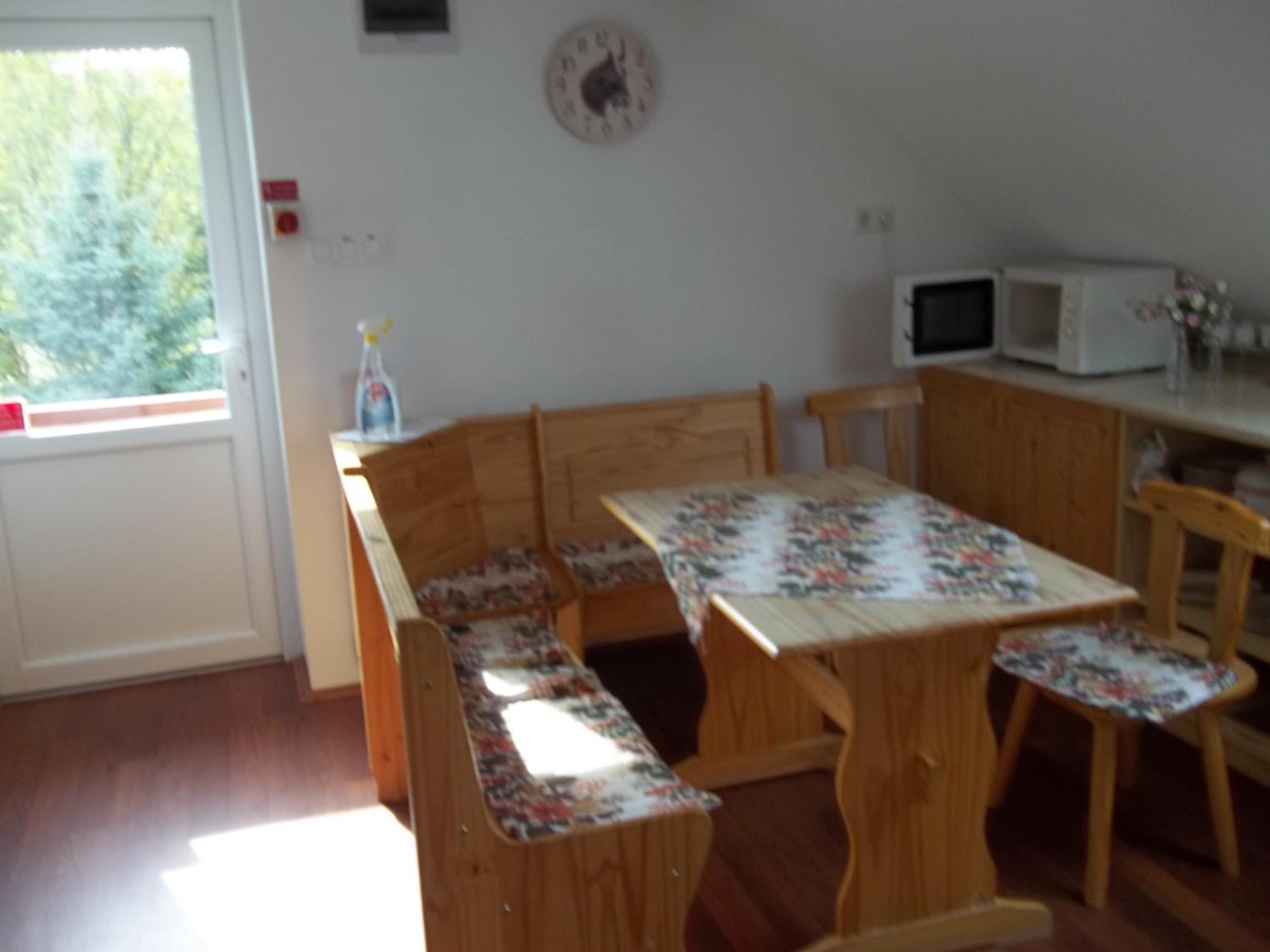 Double or Twin Room with Bathroom - Photo 7