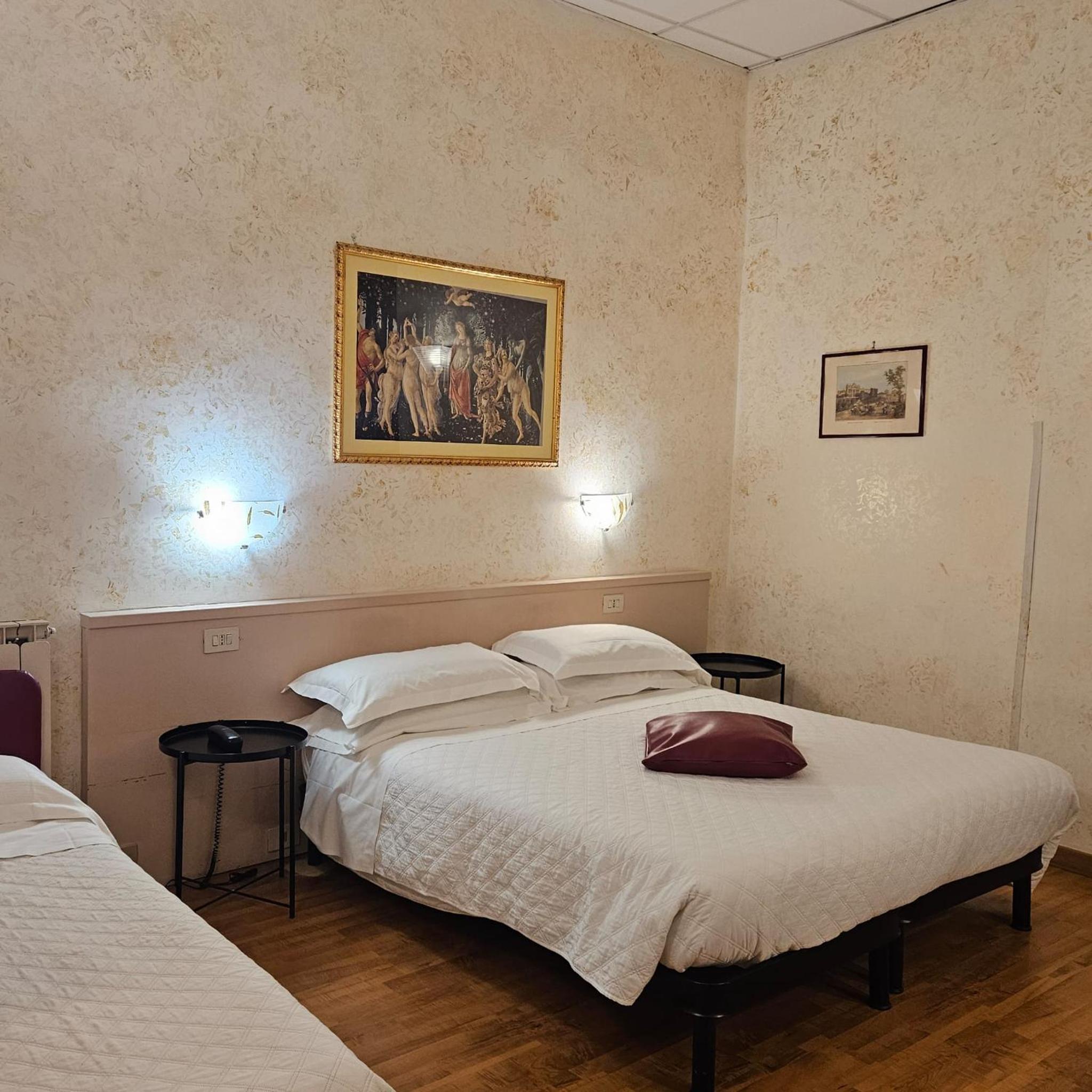 Superior Triple Room photo 3