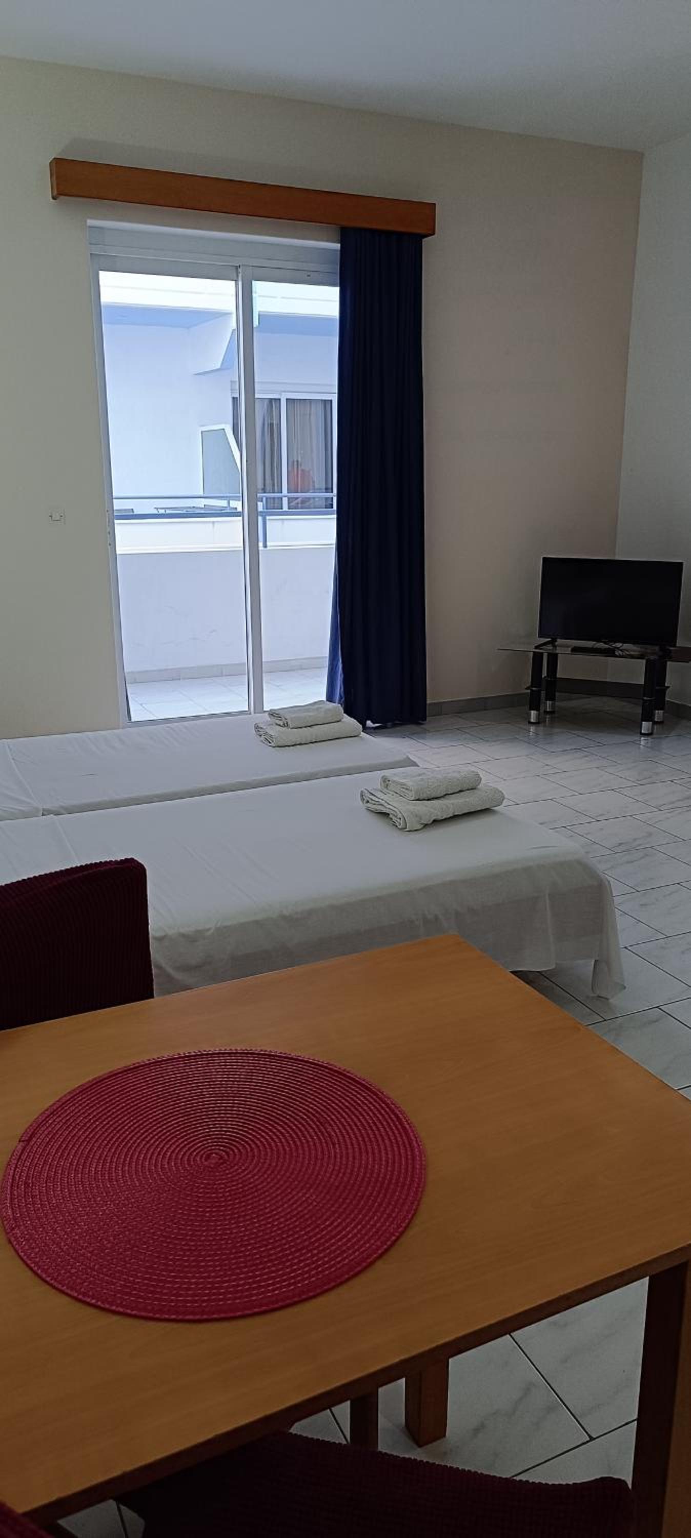 Economy Twin Room