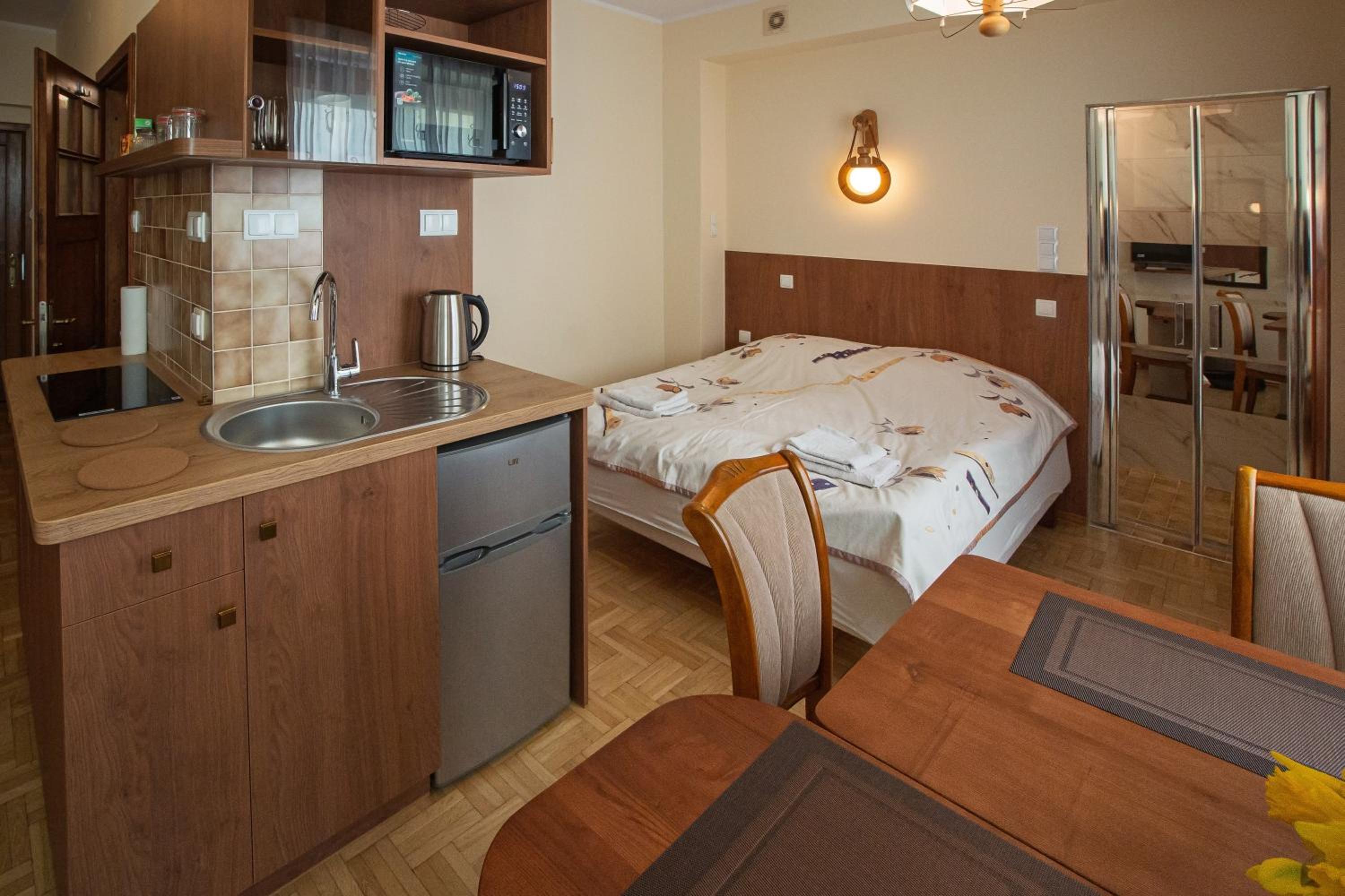 Deluxe Double or Twin Room with Garden View - Photo 5