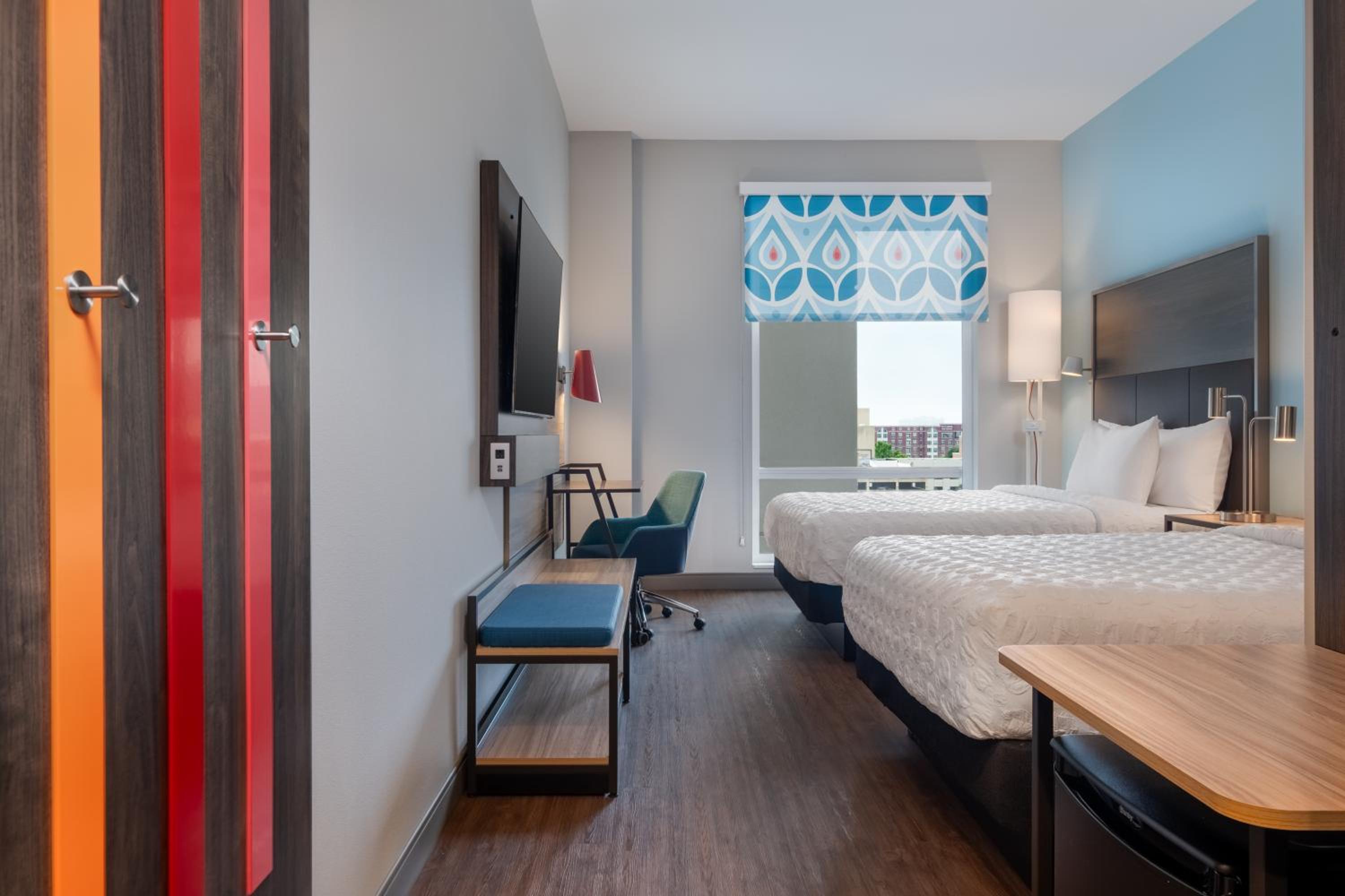 Queen Room with Two Queen Beds and Walk-In Shower - Photo 9