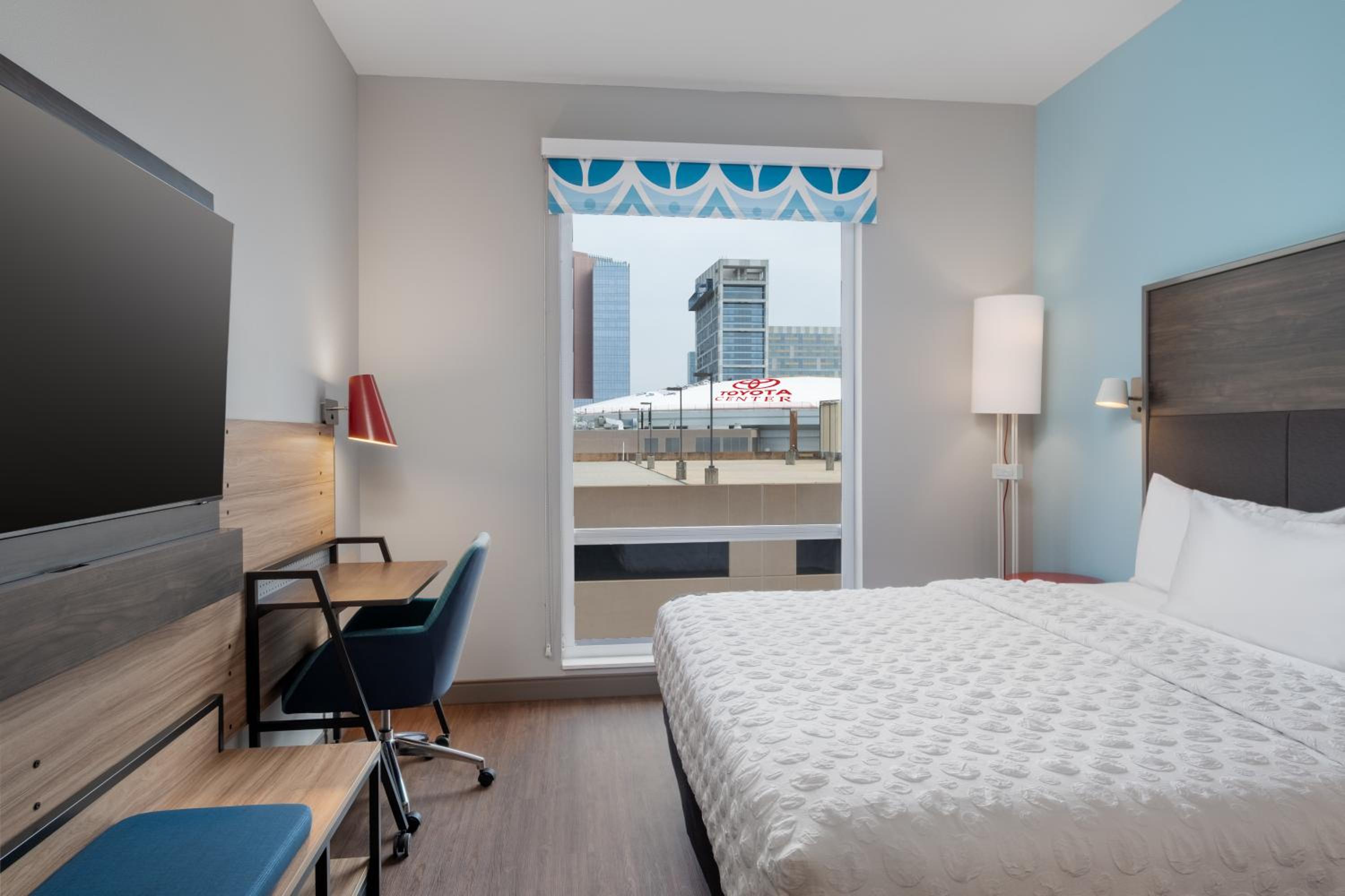 King Room - Hearing Access - Photo 3