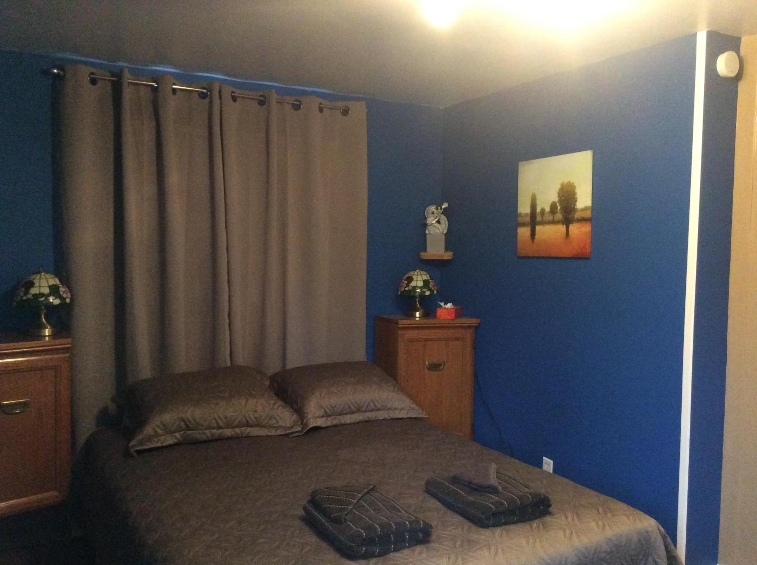 Queen Room photo 3
