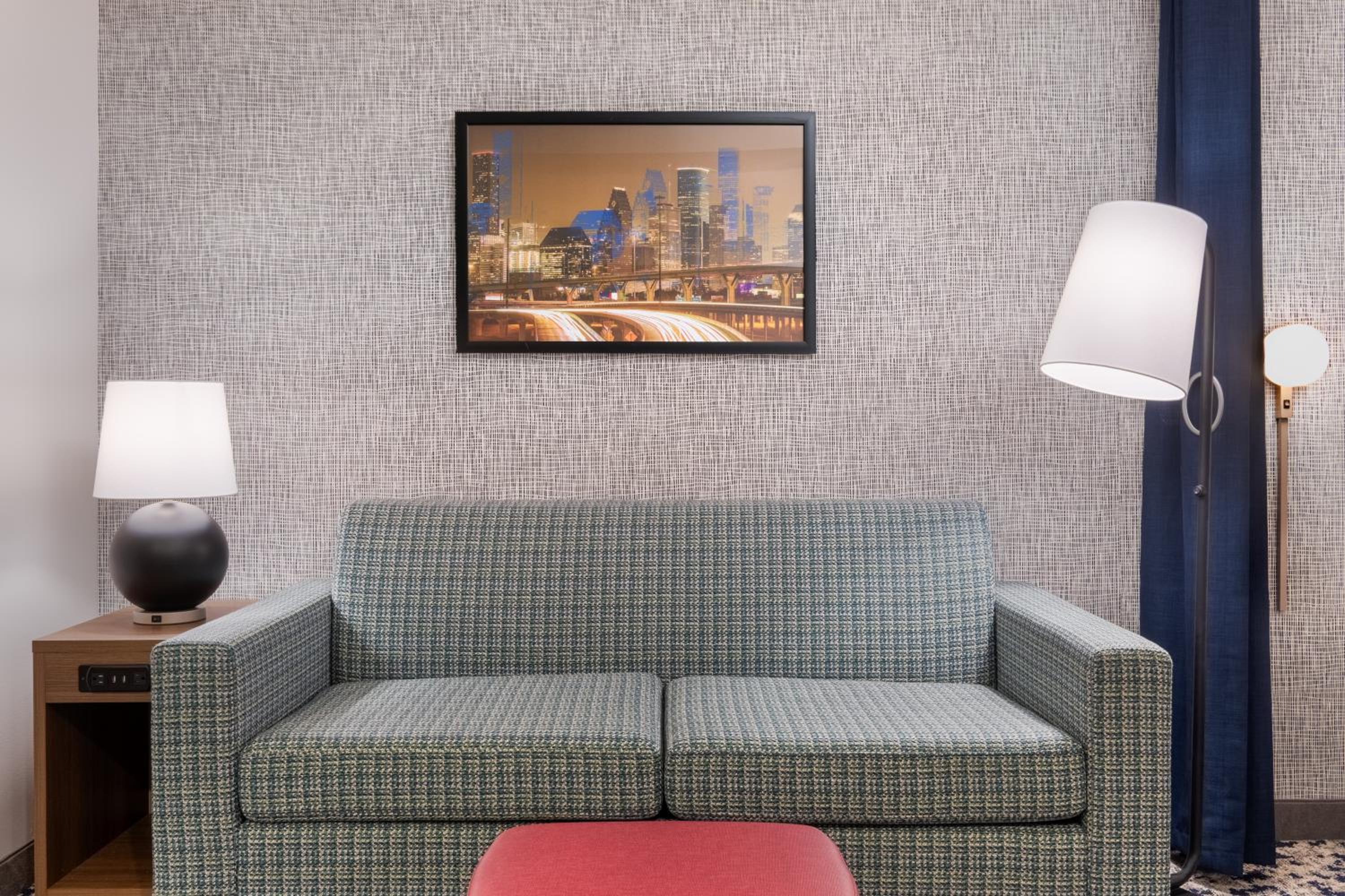 King Studio Suite - Photo 7