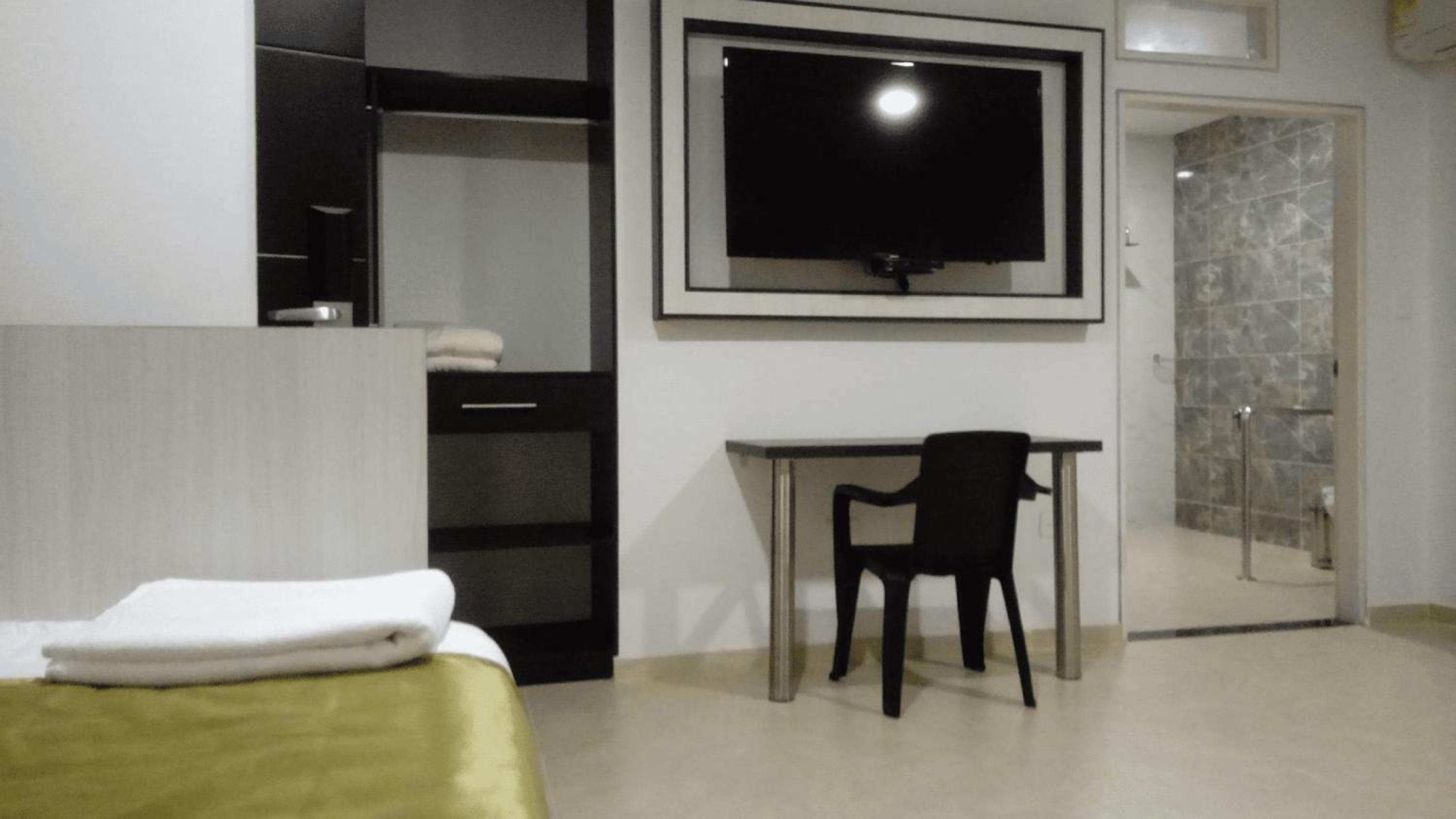 Twin Room - Disability Access