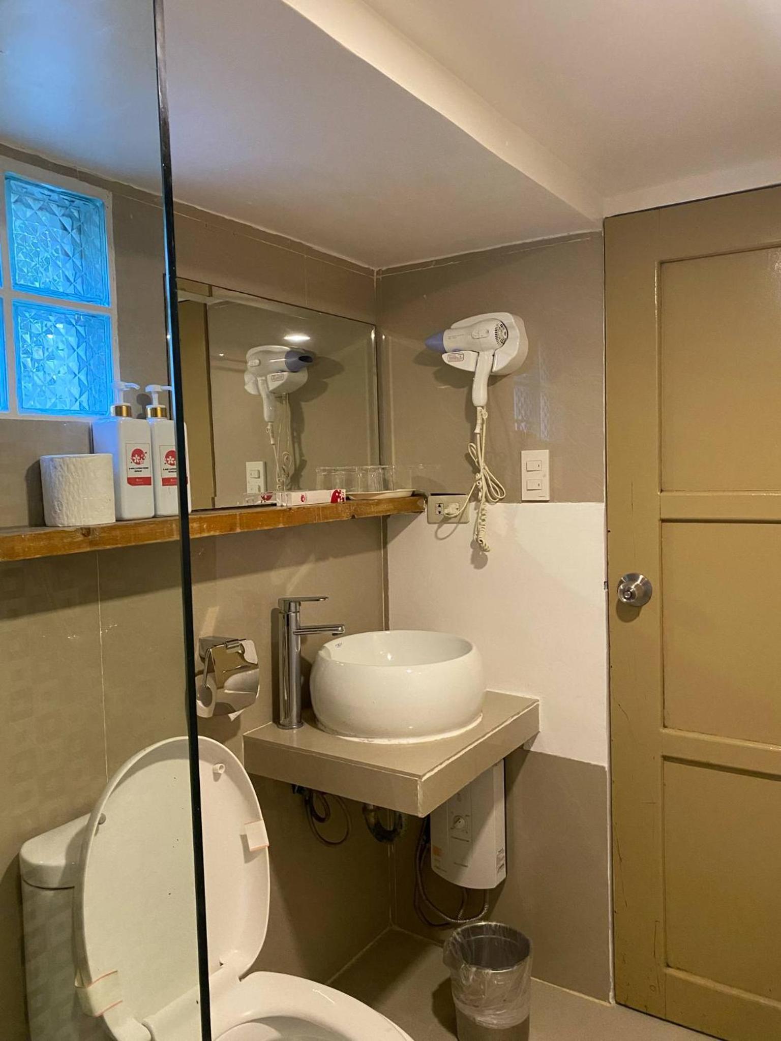 Japanese-Style Quadruple Room photo 2