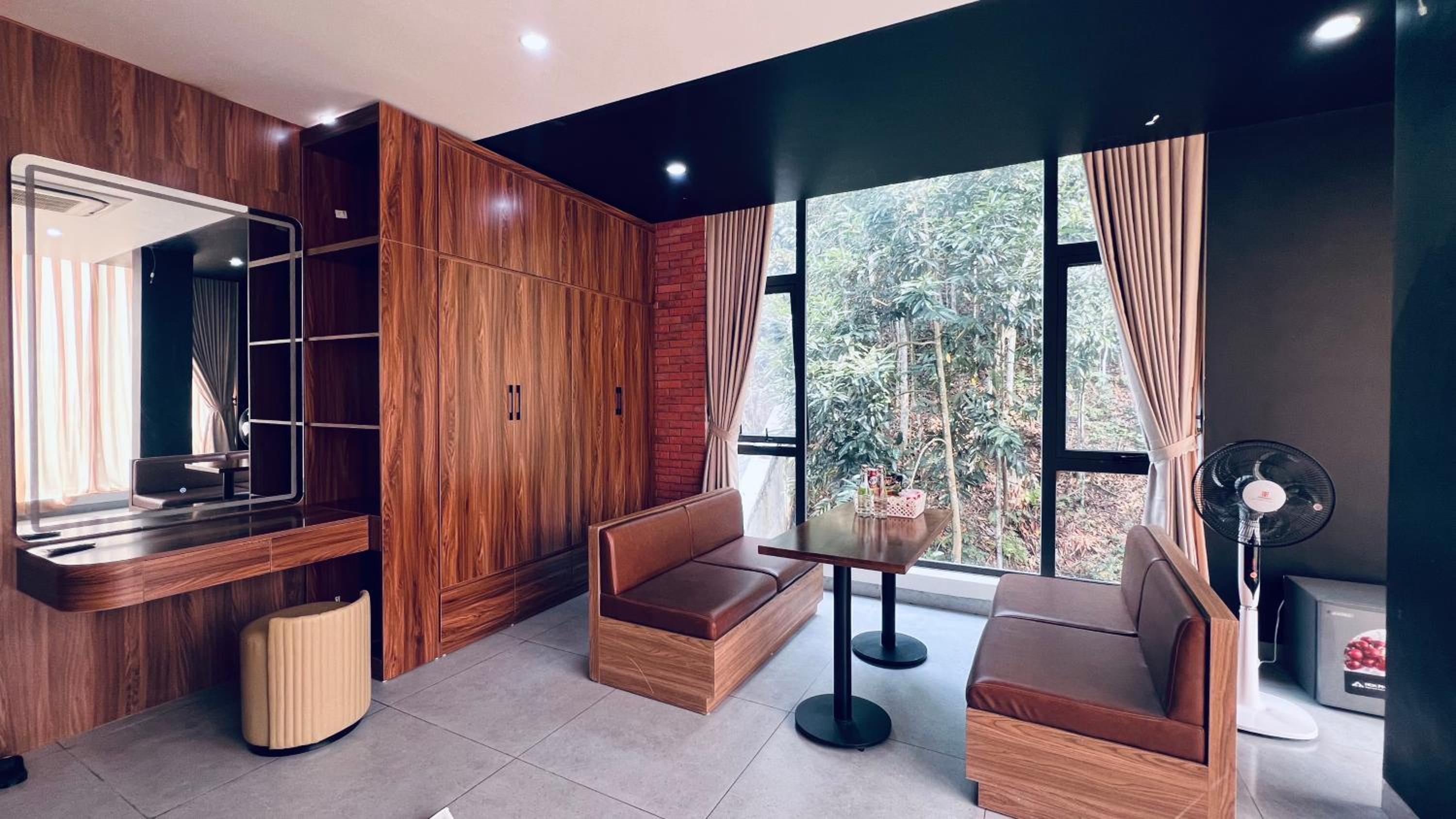 Deluxe Double Room with Bath photo 1