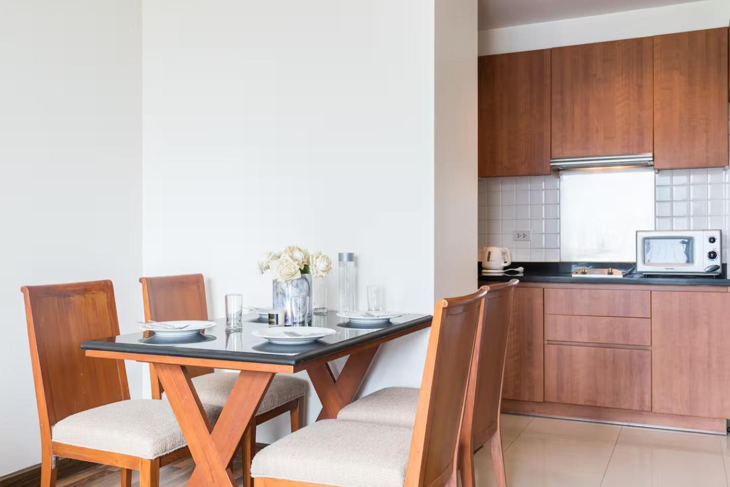 Two-Bedroom Apartment with Balcony (3 Adults) - Non-Smoking photo 2