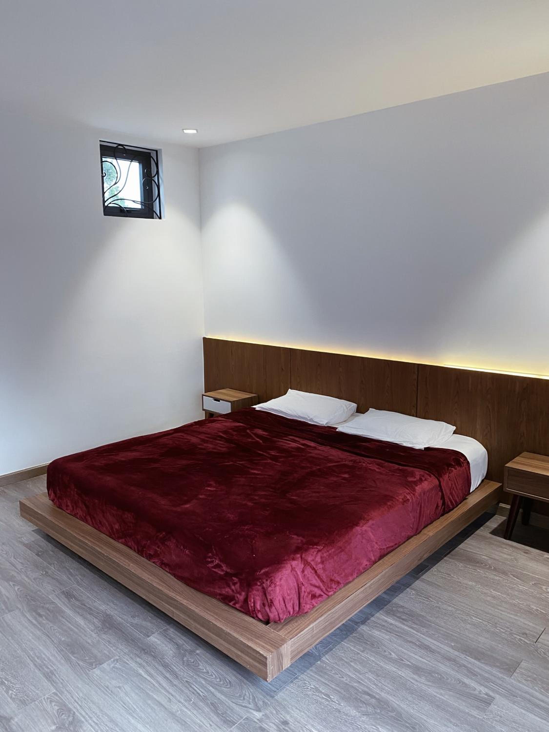 Standard Queen Room photo 3