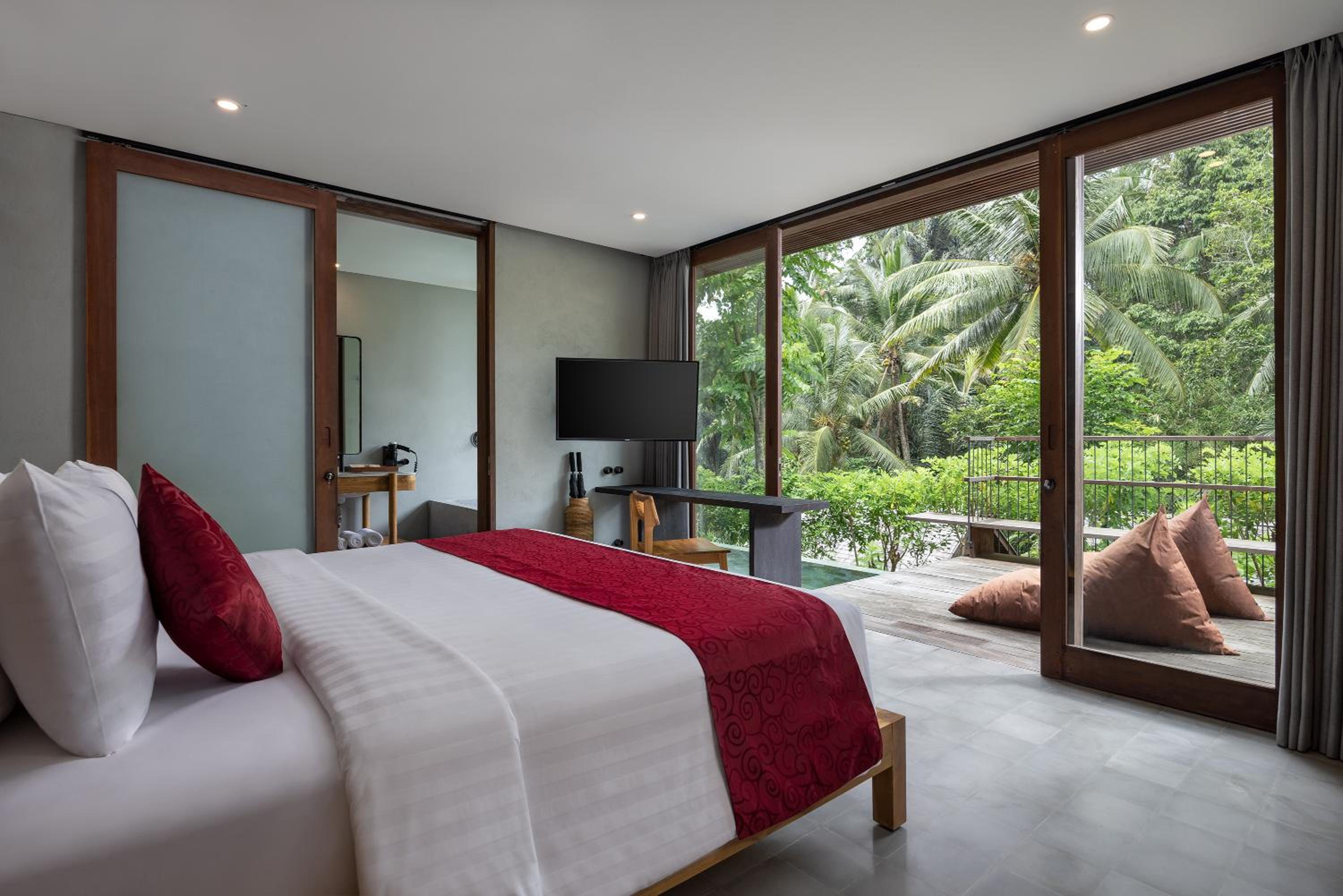 Three-Bedroom Signature Pool Villa - Photo 9