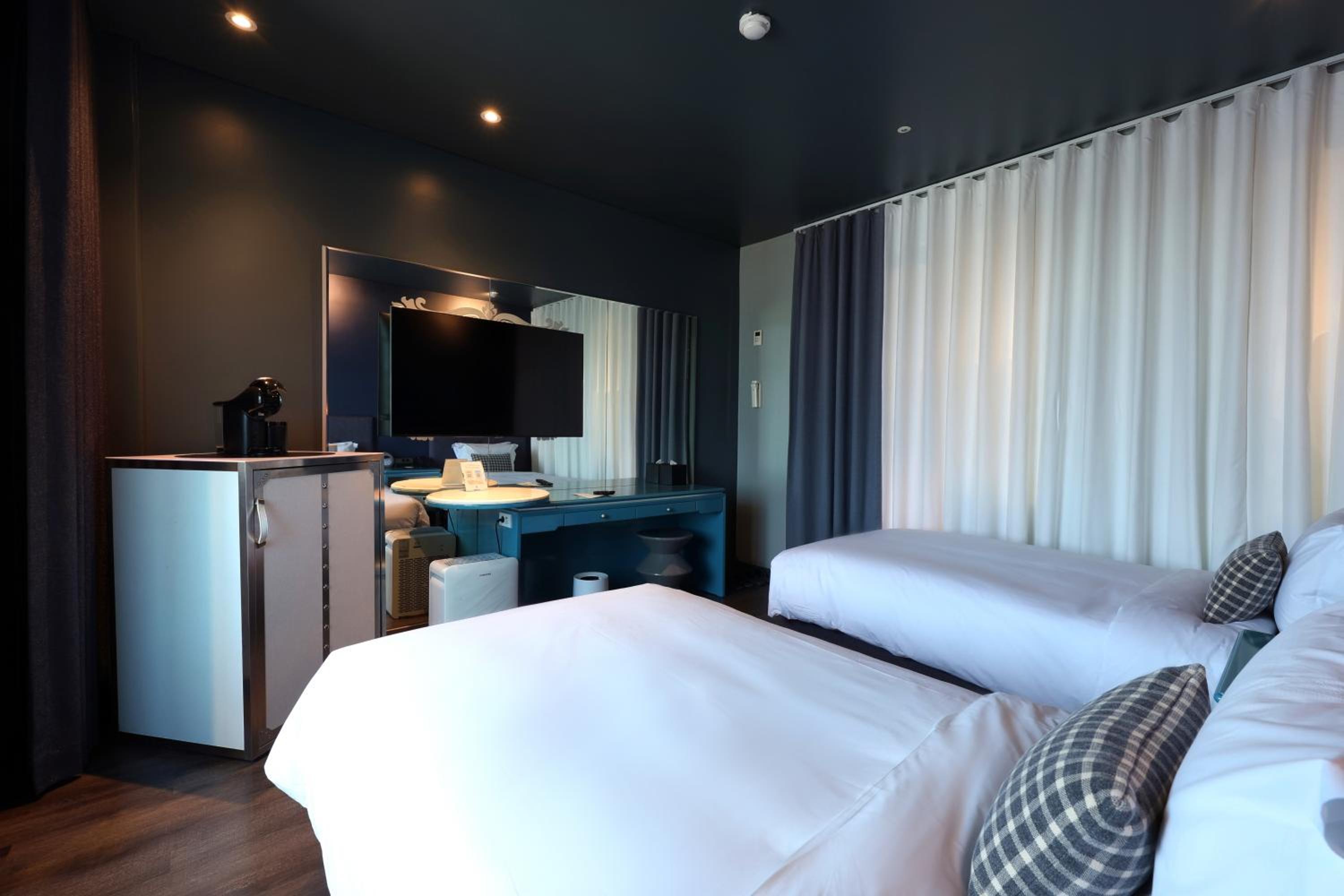 [Long Stay] Superior Twin Room - 2 Free Welcome Drinks photo 3