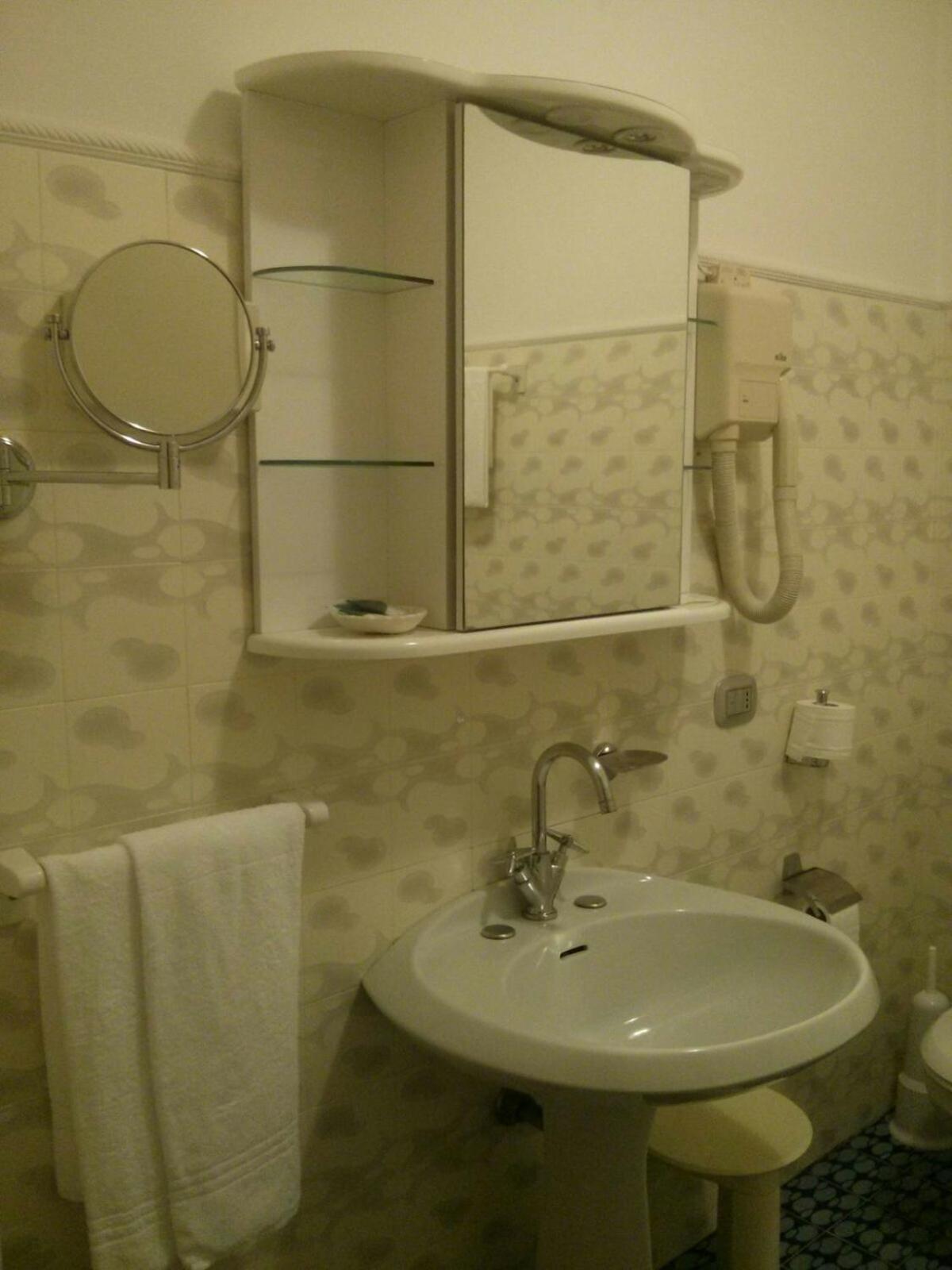 Suite photo 2
