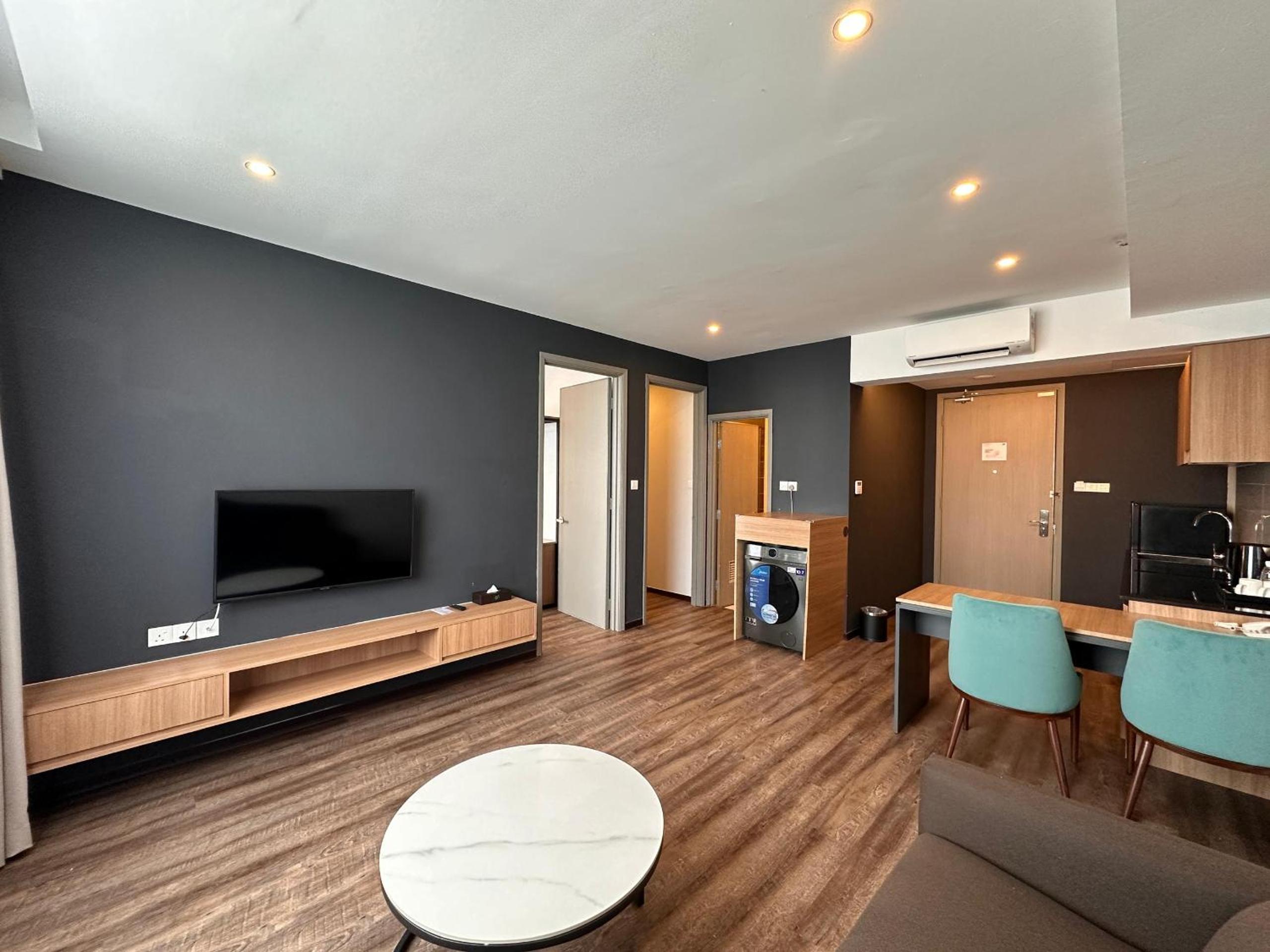 Premier Apartment photo 3