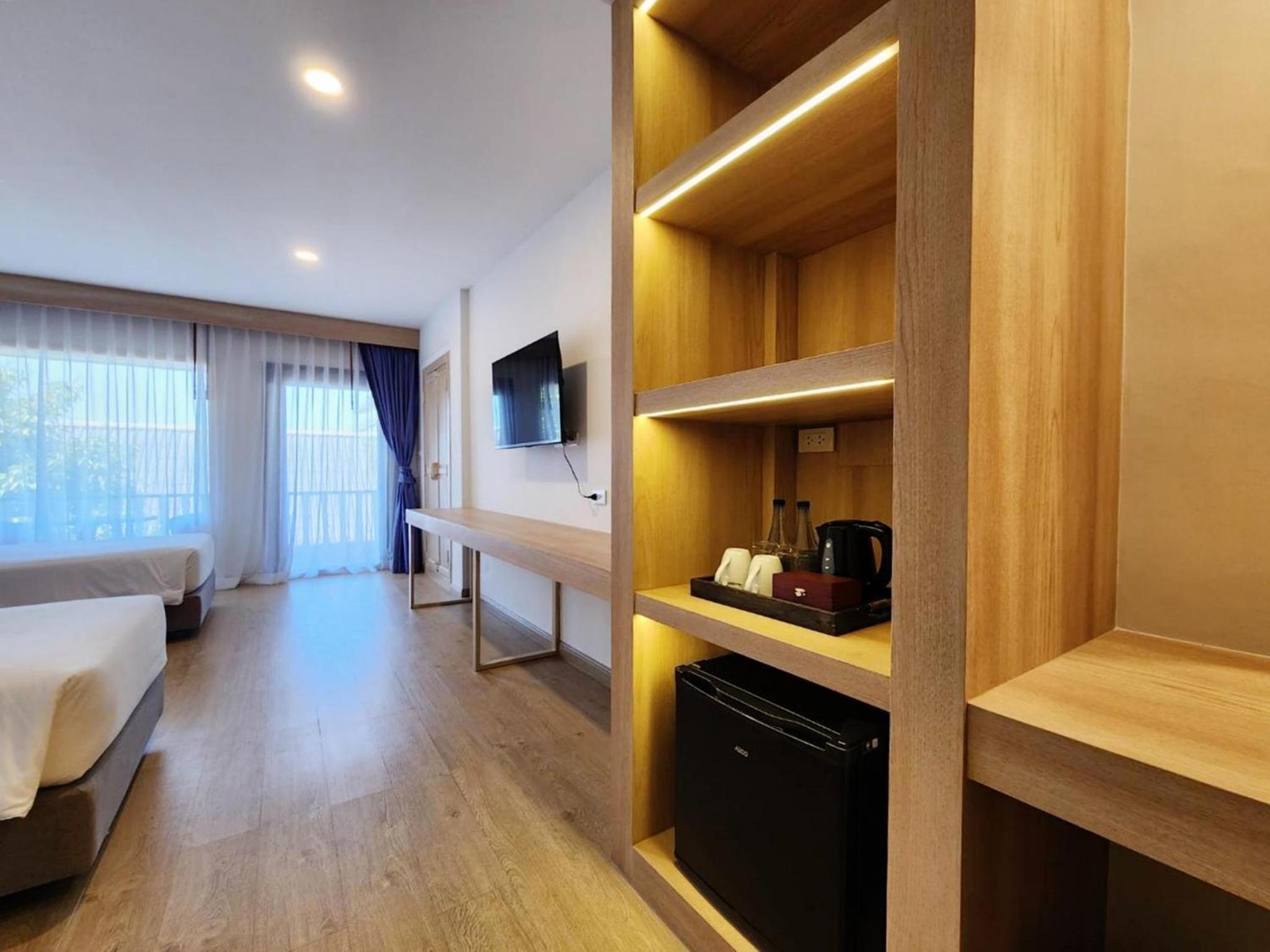 Deluxe Hillside Room - Photo 3