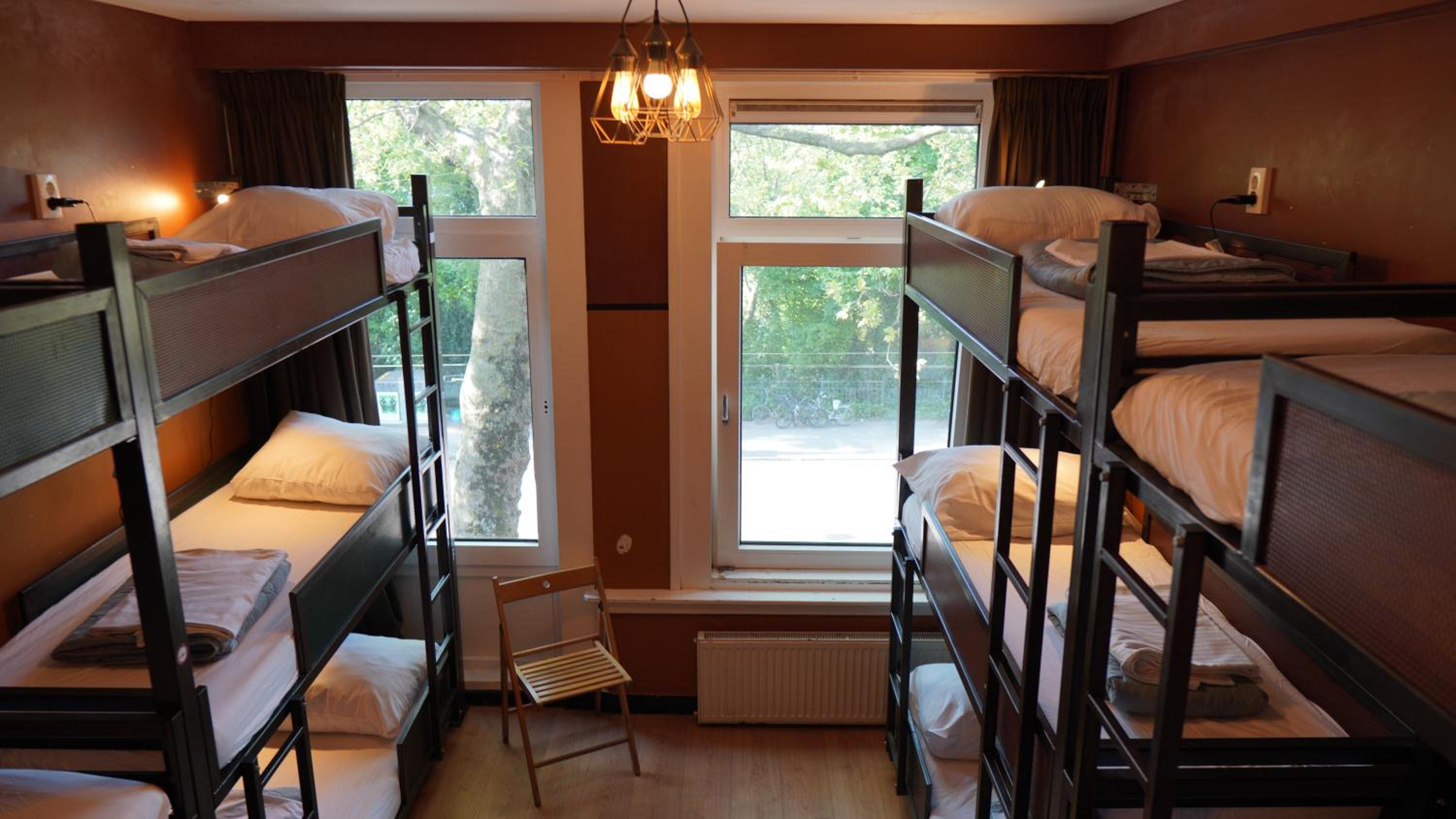 Bed in 12-Bed Mixed Dormitory Room