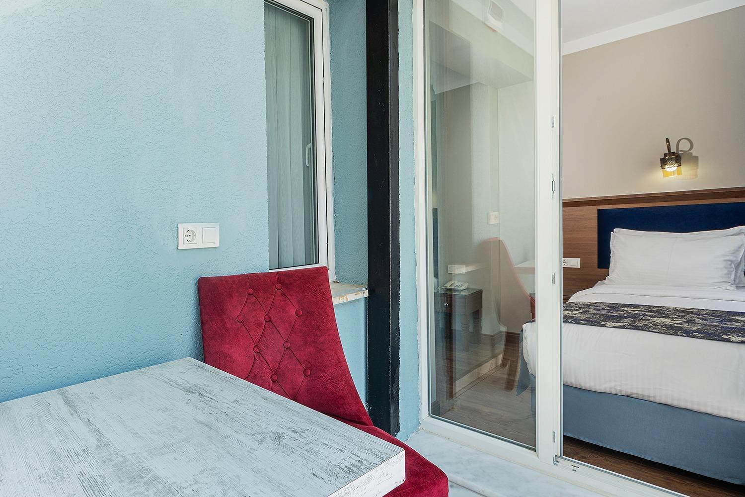 Double Room with Balcony photo 1