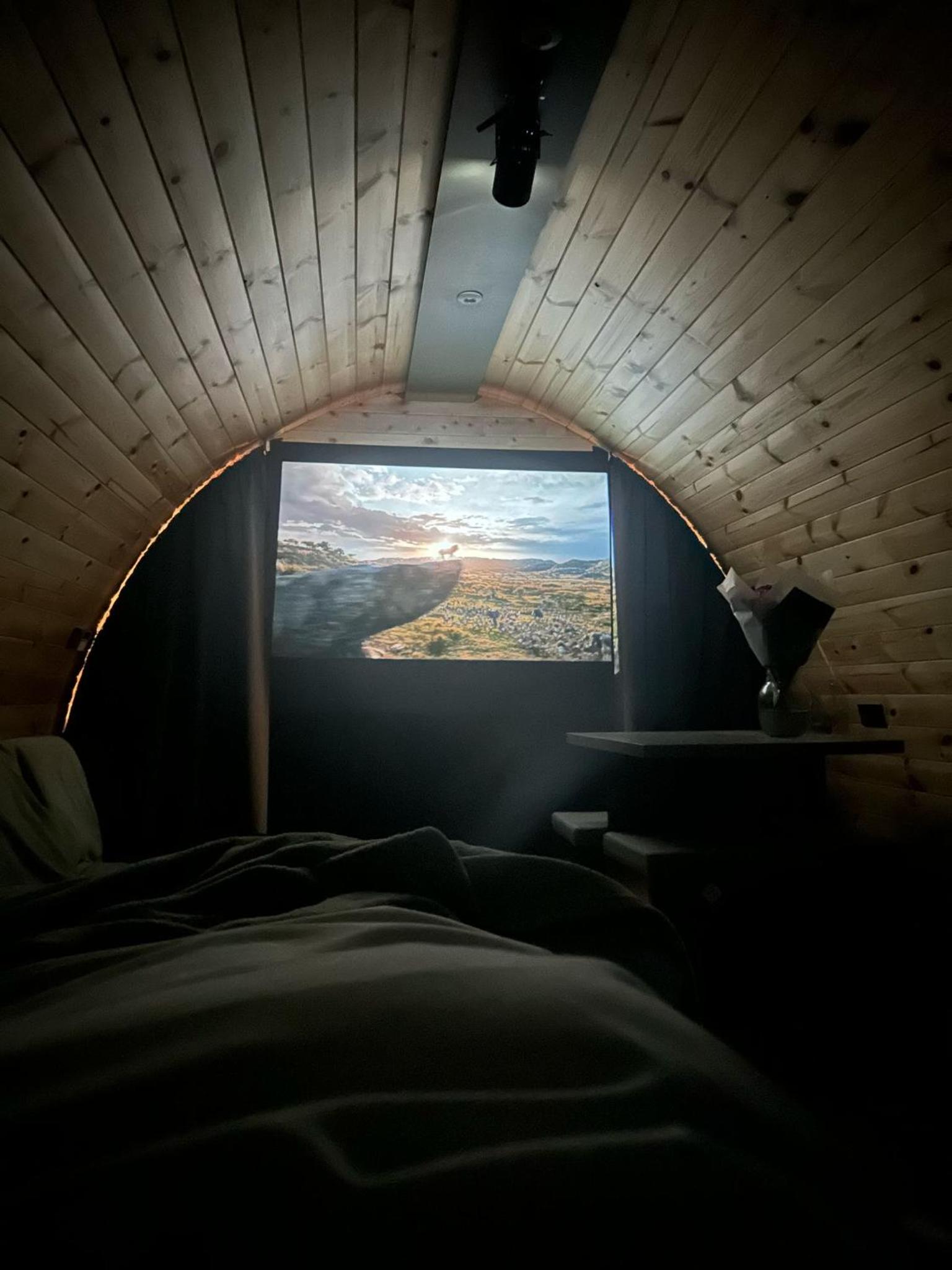 XL Pod With Hot Tub