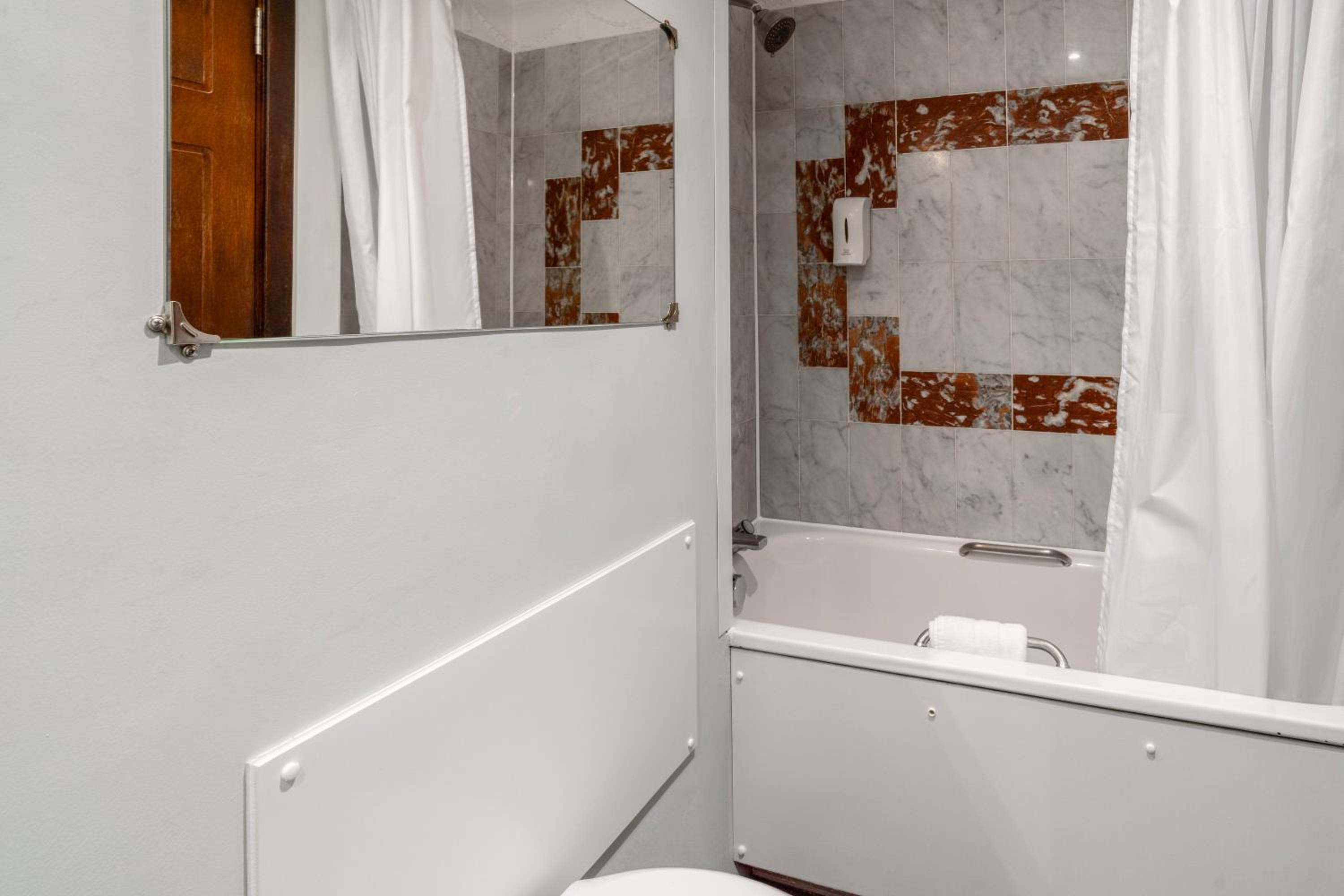 Standard Single Room photo 3