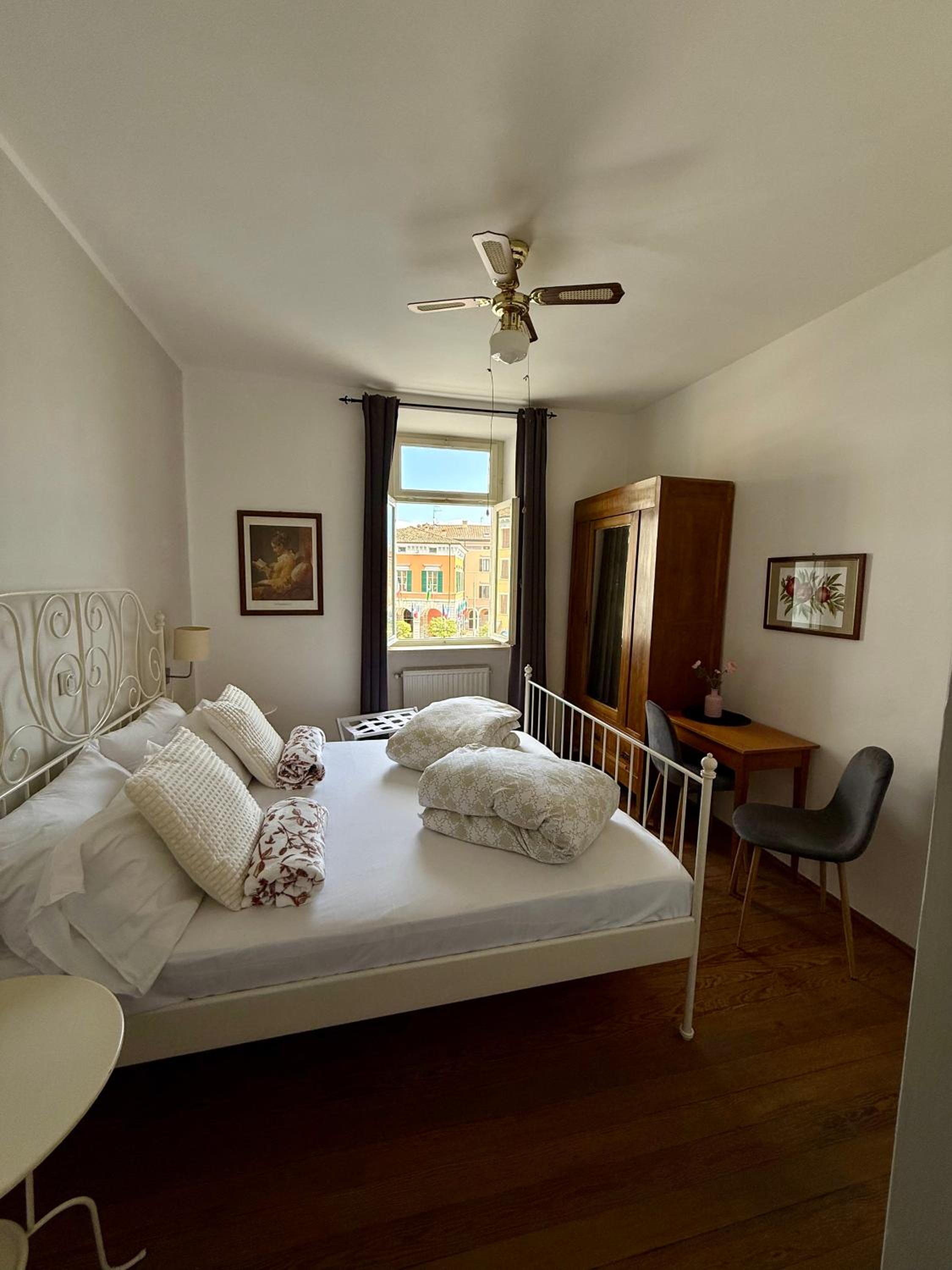 Double Room with View