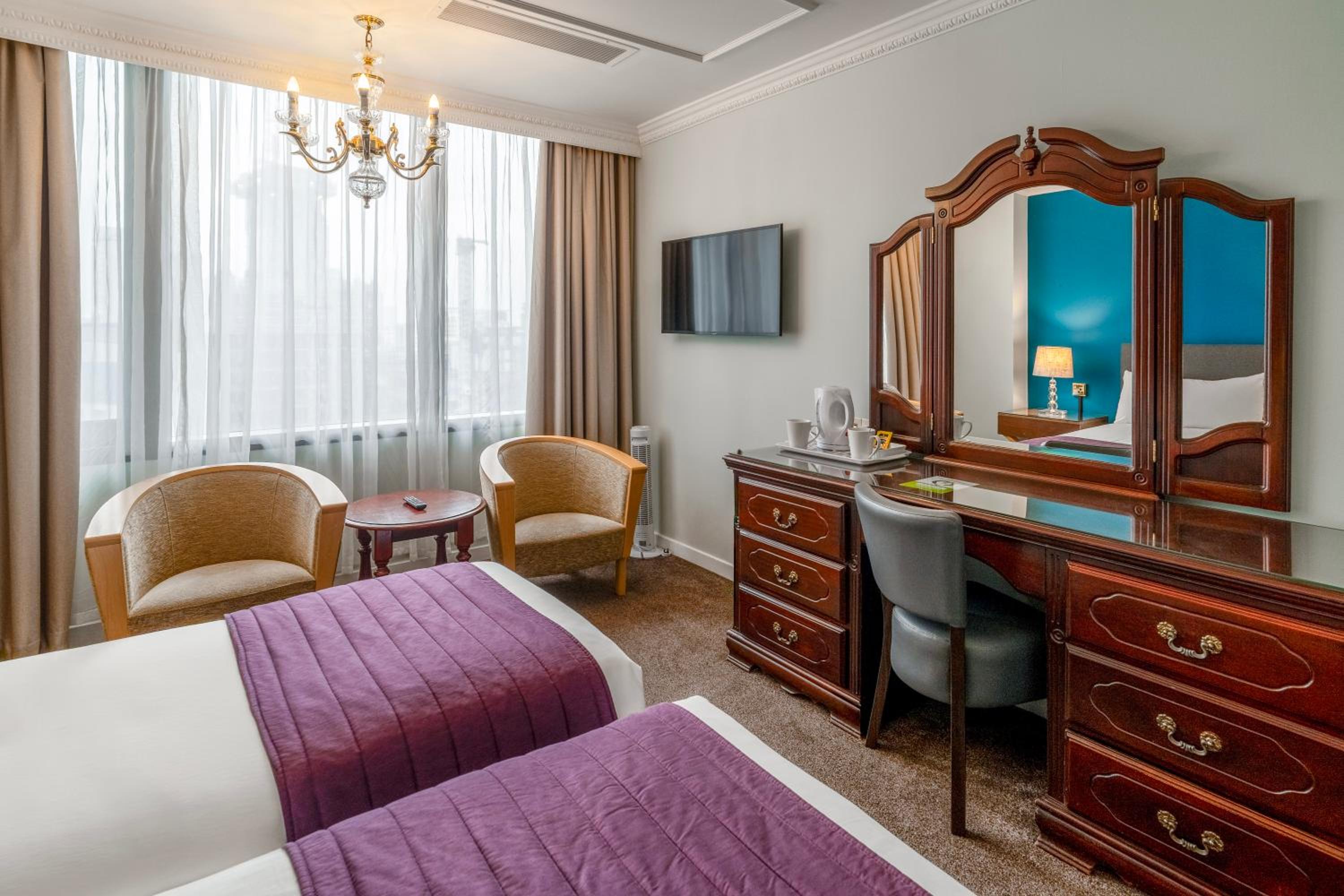 Standard Twin Room photo 2