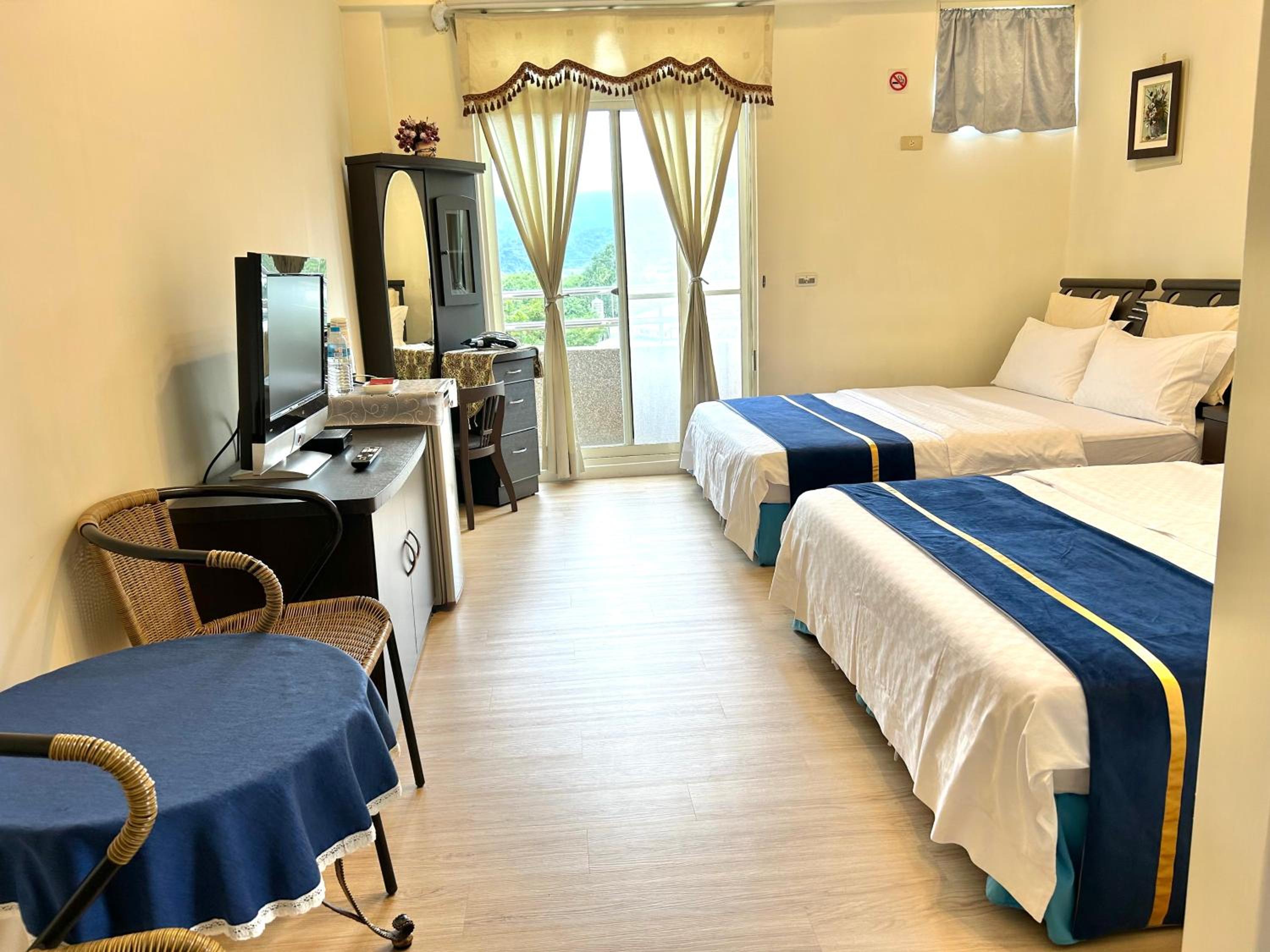 Standard Double or Twin Room with Balcony photo 1