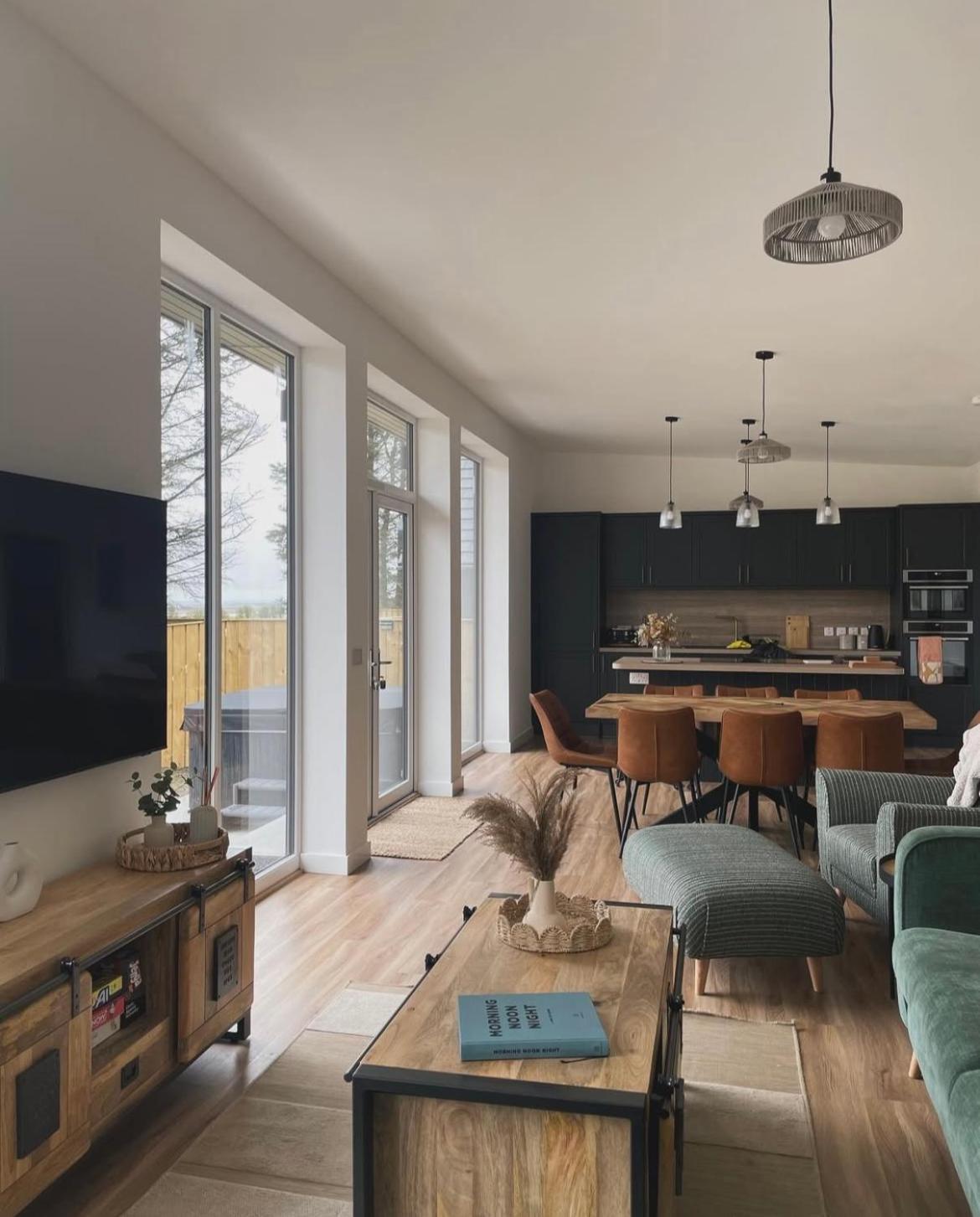 Three-Bedroom Villa photo 2