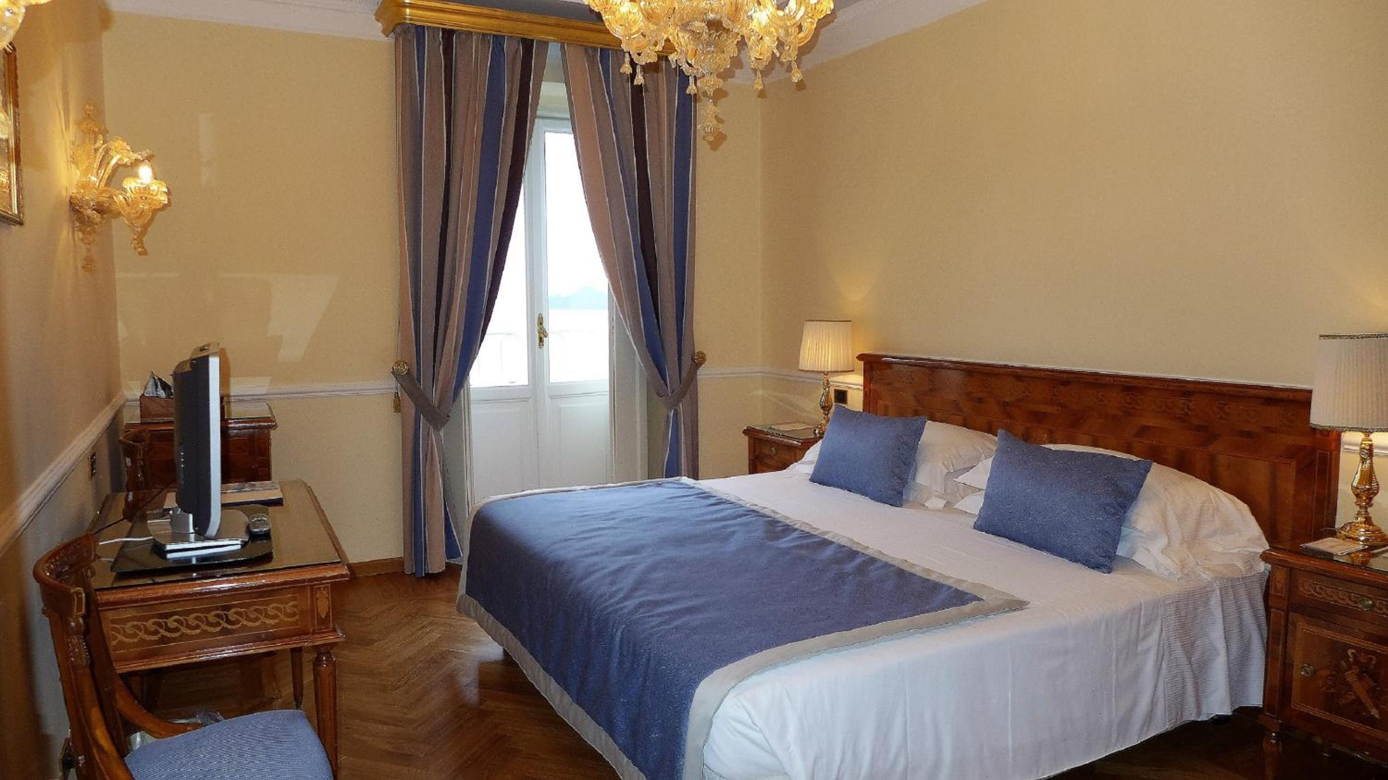 Standard Double or Twin Room with Sea View - Photo 3