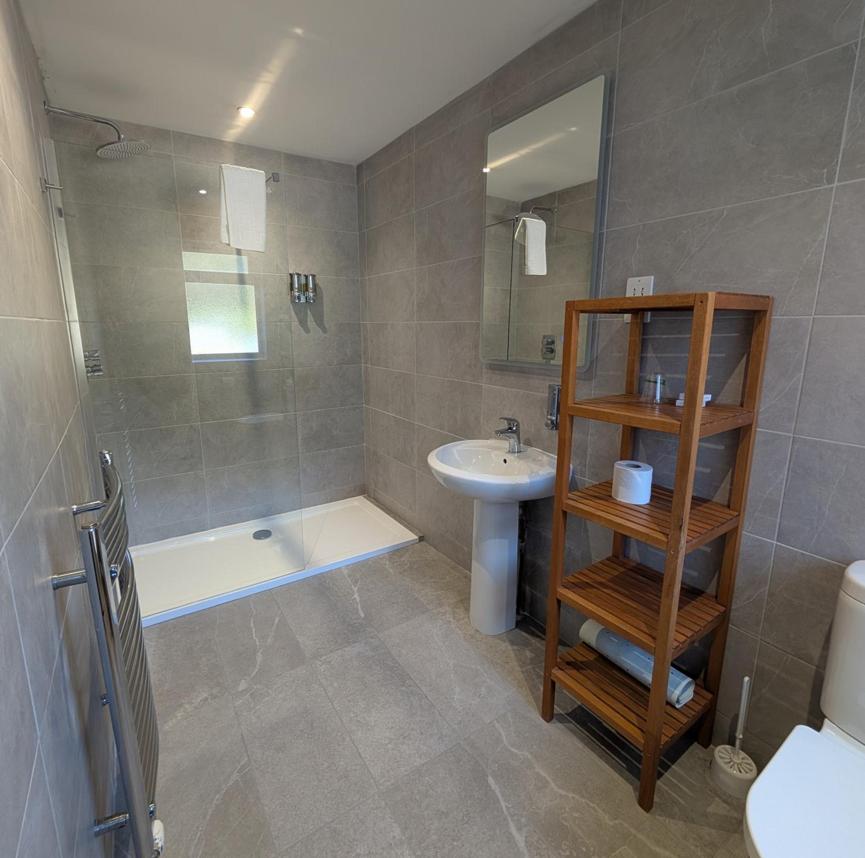 Superior Rear View King Room photo 2
