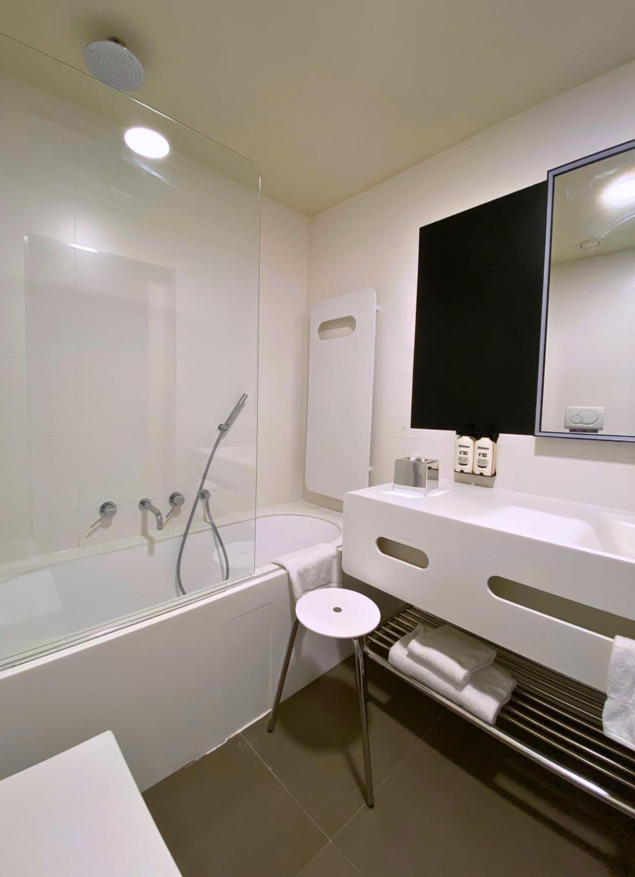 Available room
