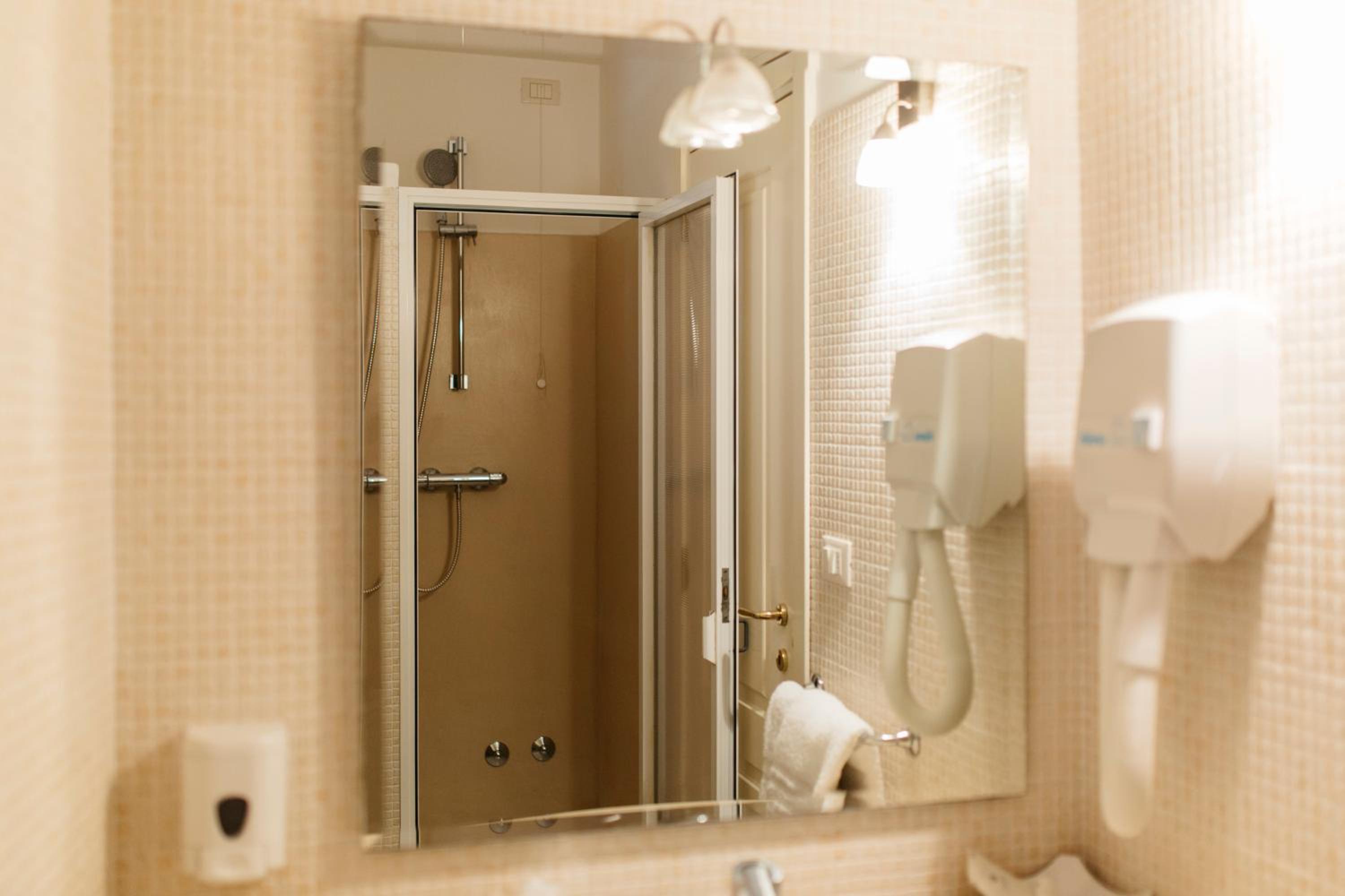 Superior Double Room - Photo 15