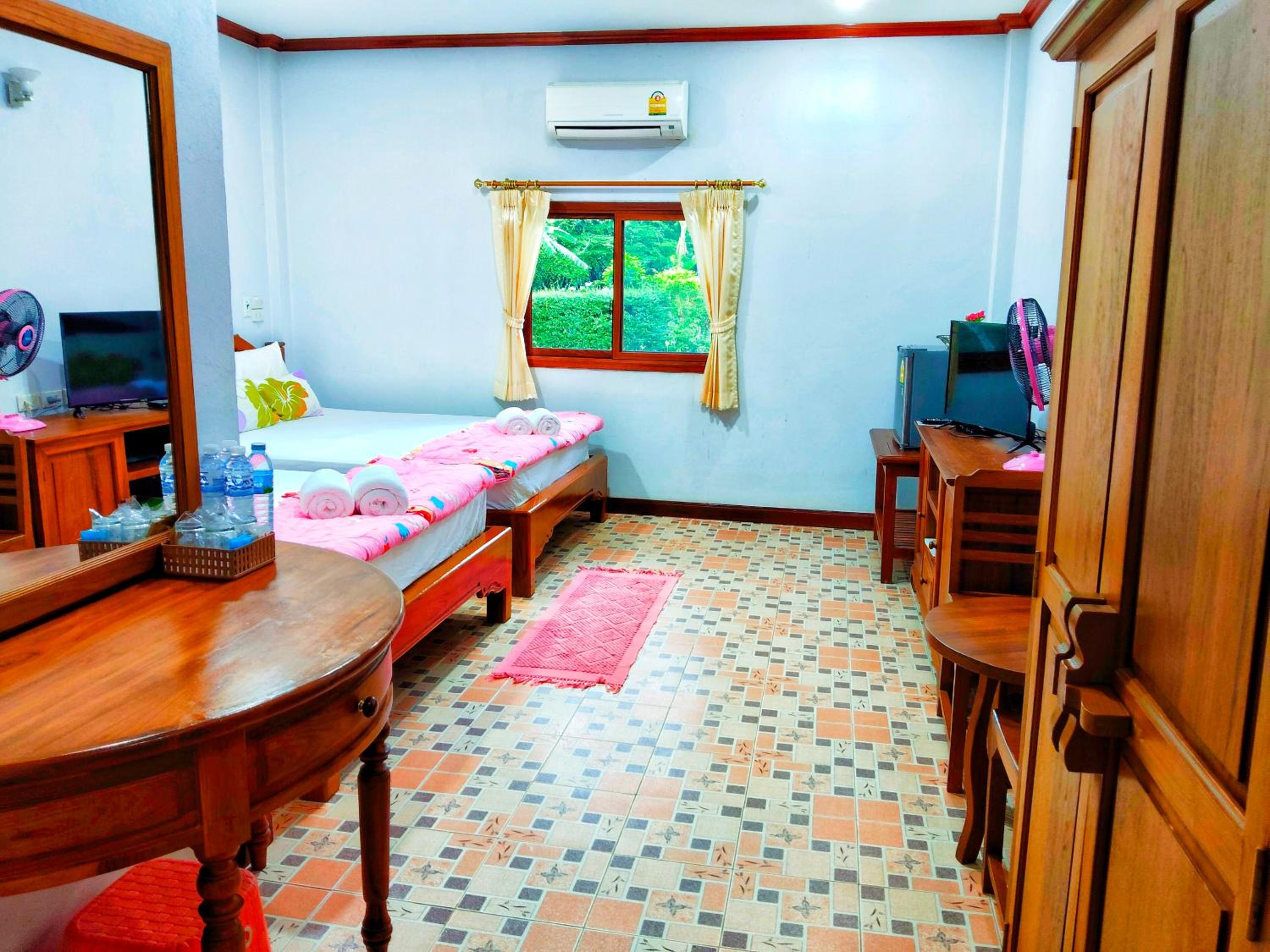 Quadruple Room with Garden View photo 1