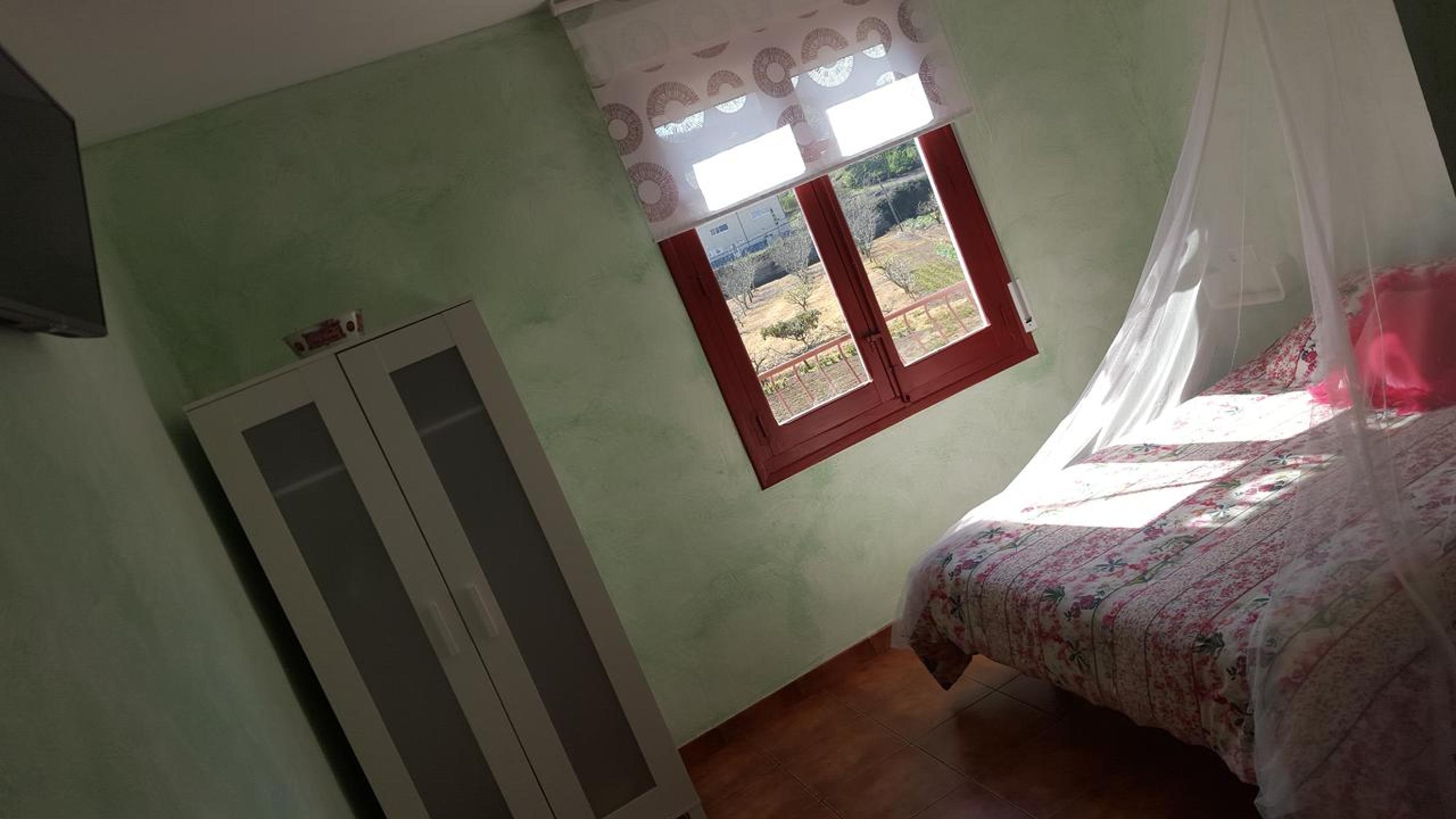 Double Room with Private Bathroom photo 3
