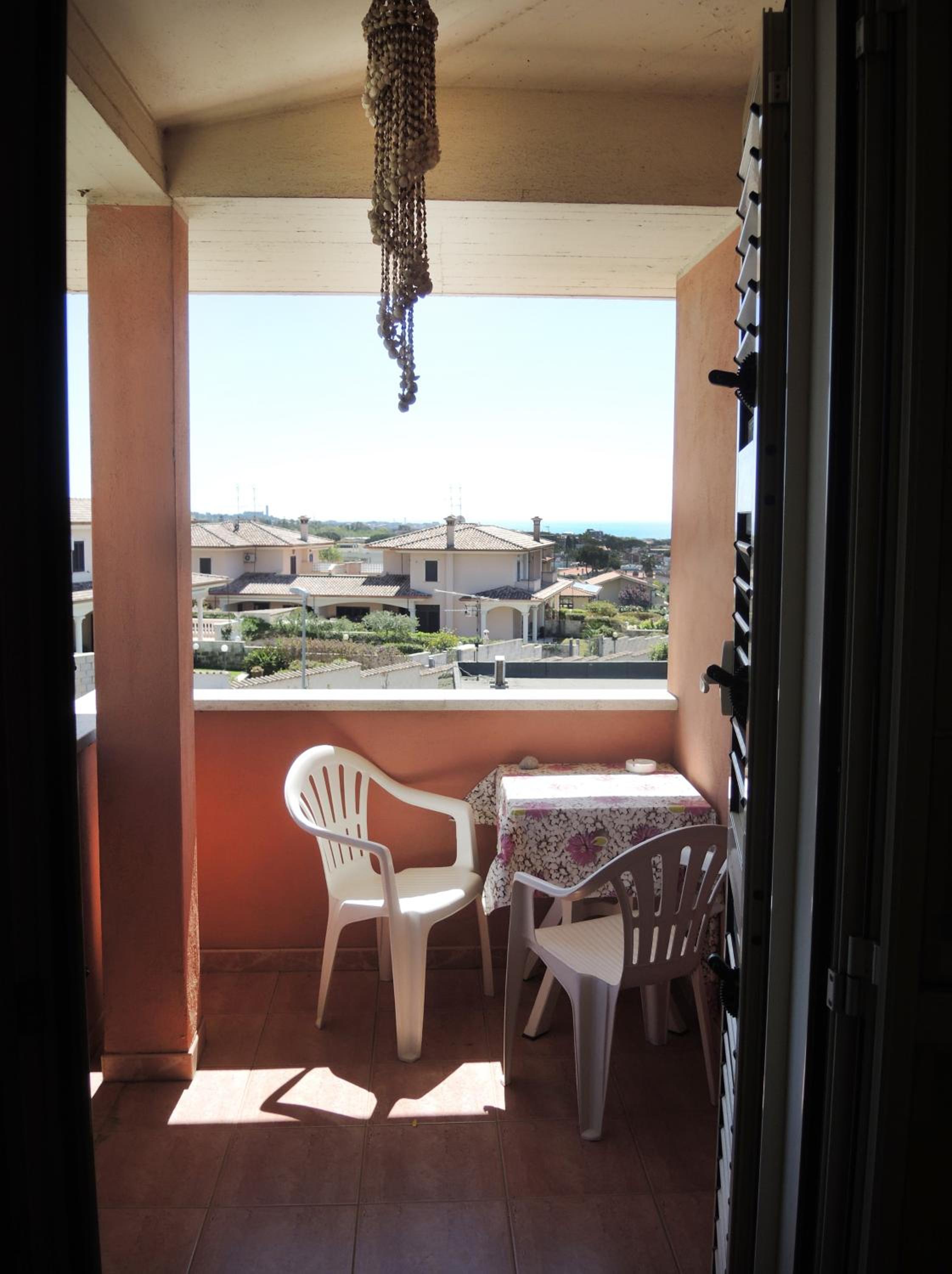 Single Room with Private External Bathroom photo 2
