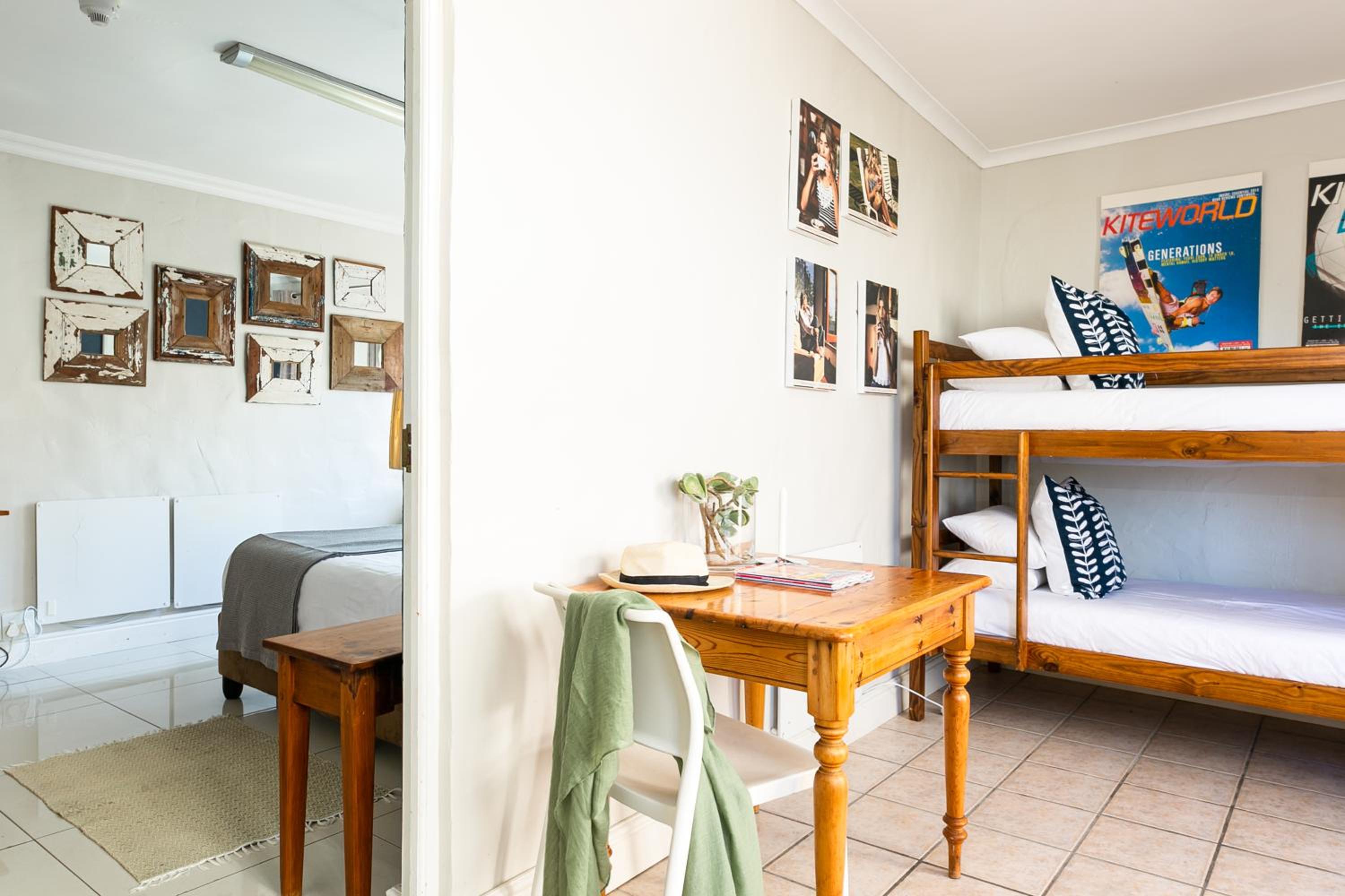 Budget Double Room - Photo 2