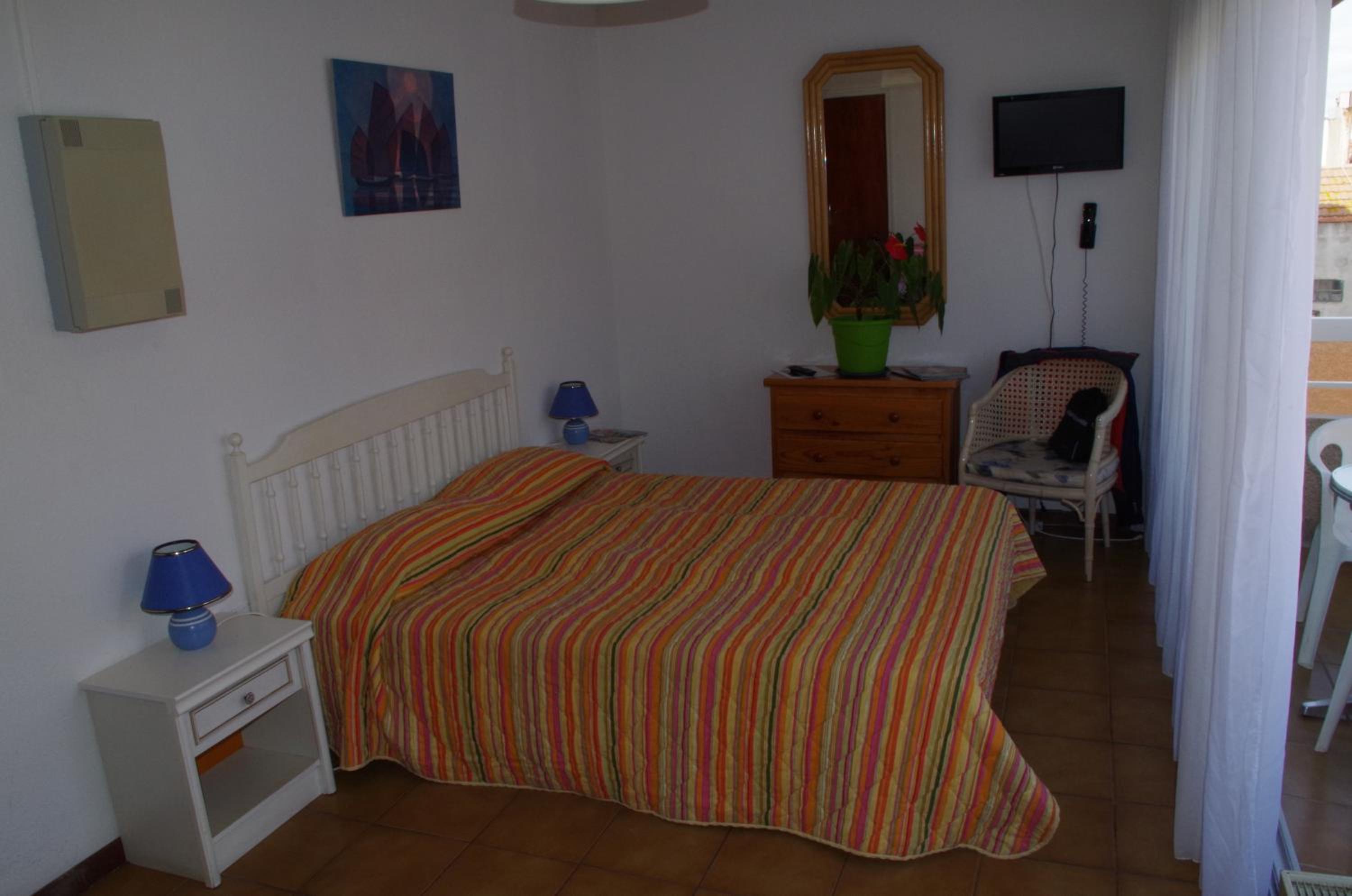 Studio with Balcony and Garden View (2 Adults)
