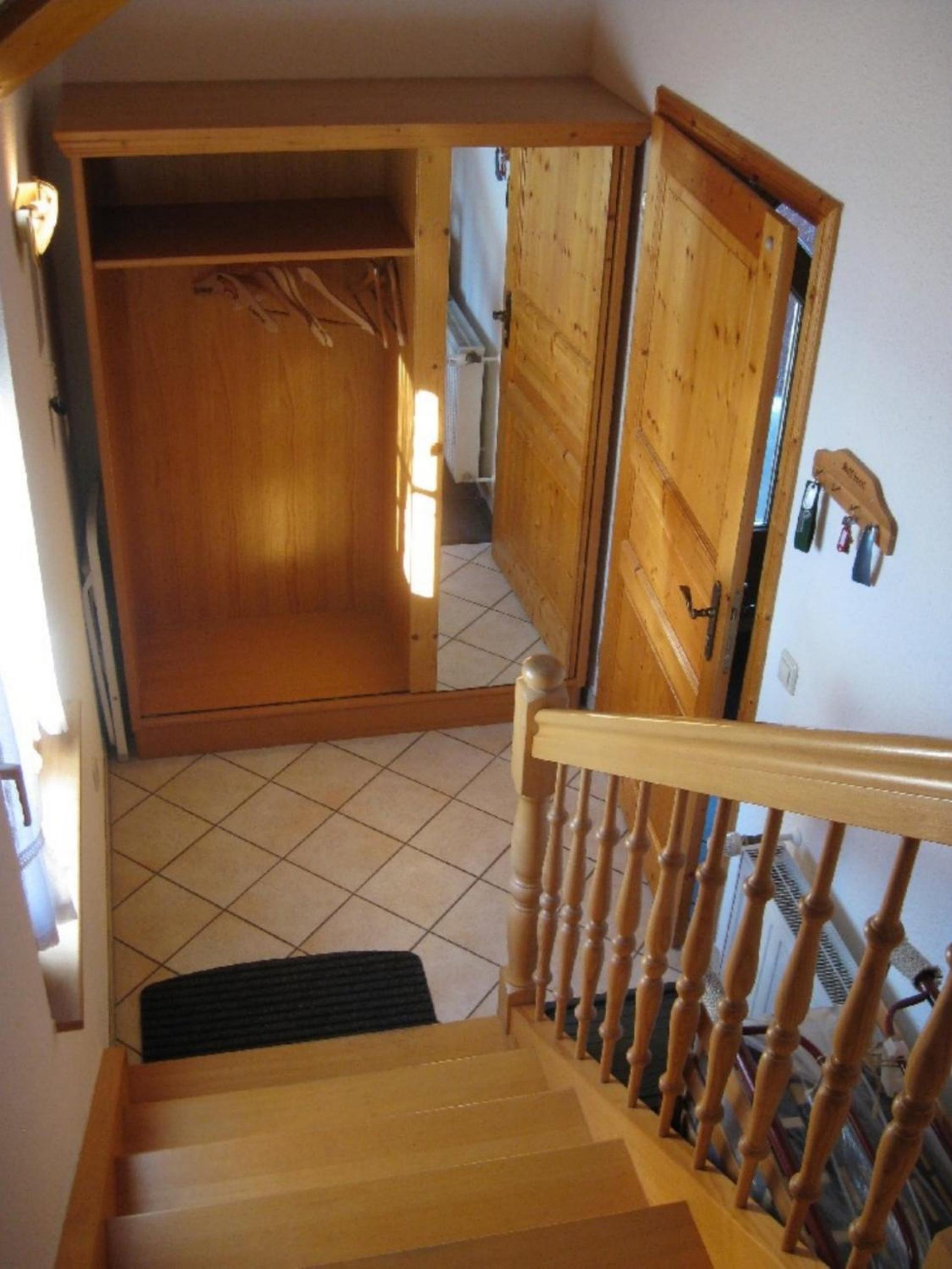 Apartment with Mountain View photo 2