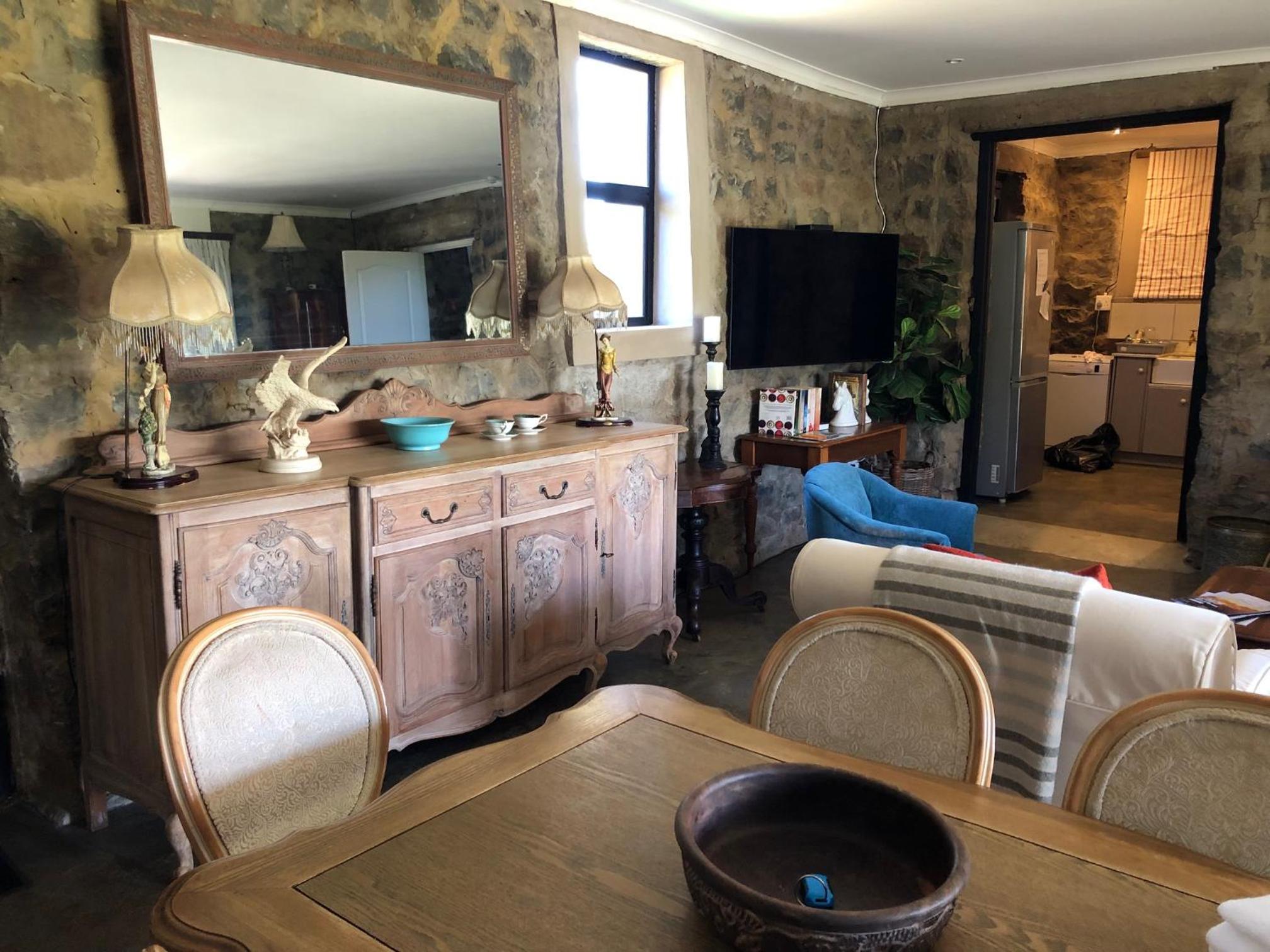 Deluxe Cottage - Photo 9