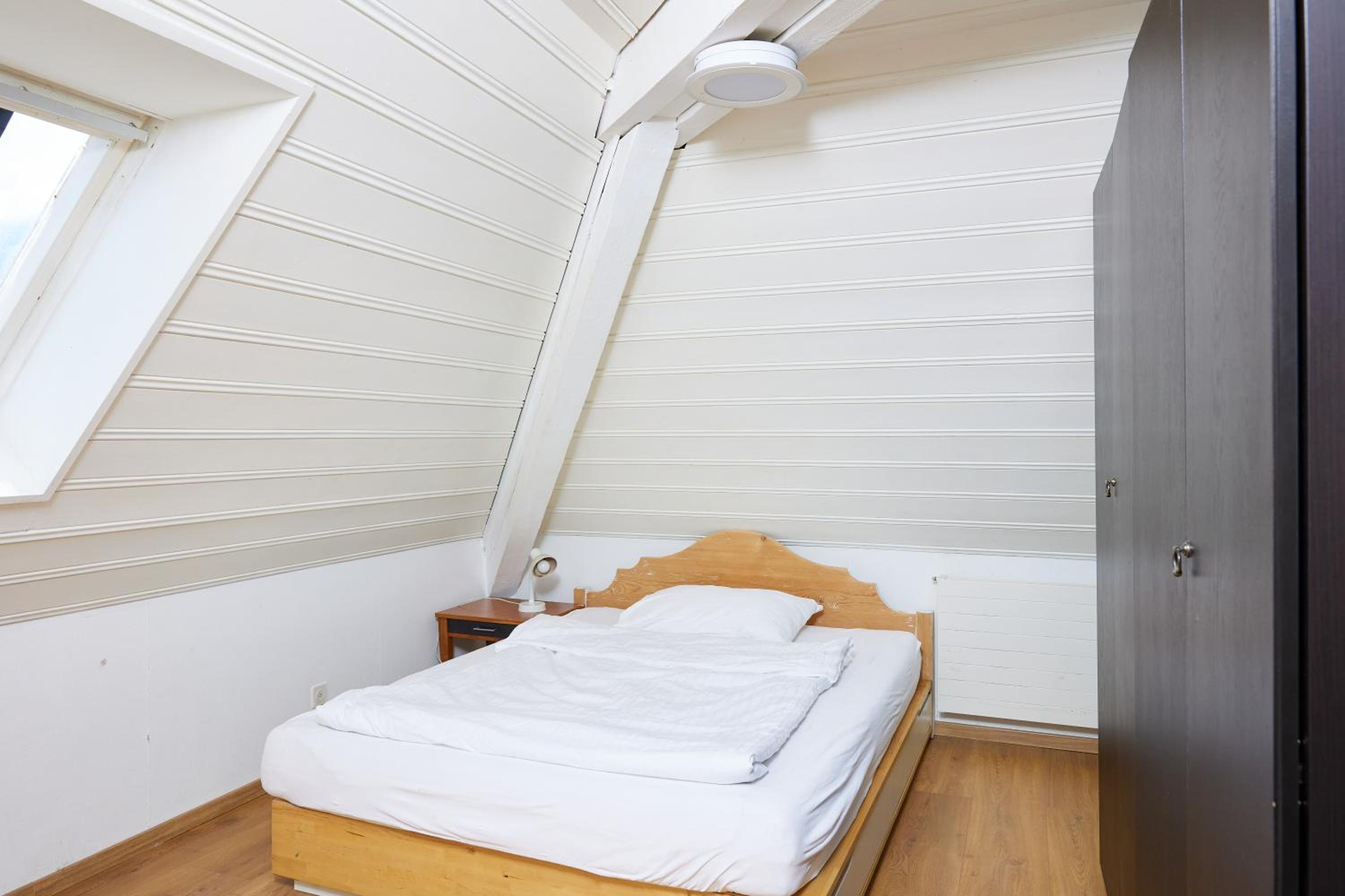 Budget Single Room photo 2