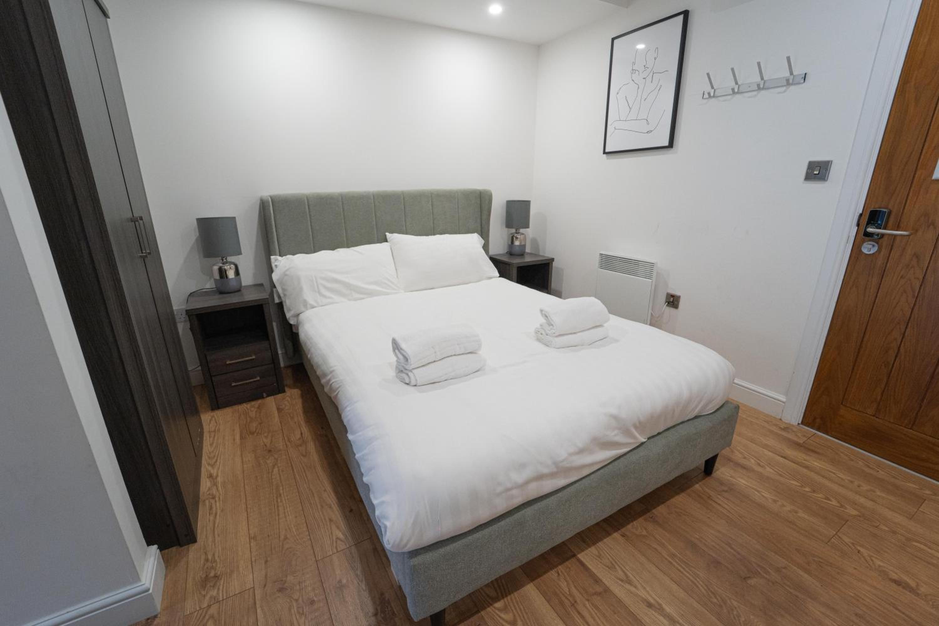 Studio Apartment