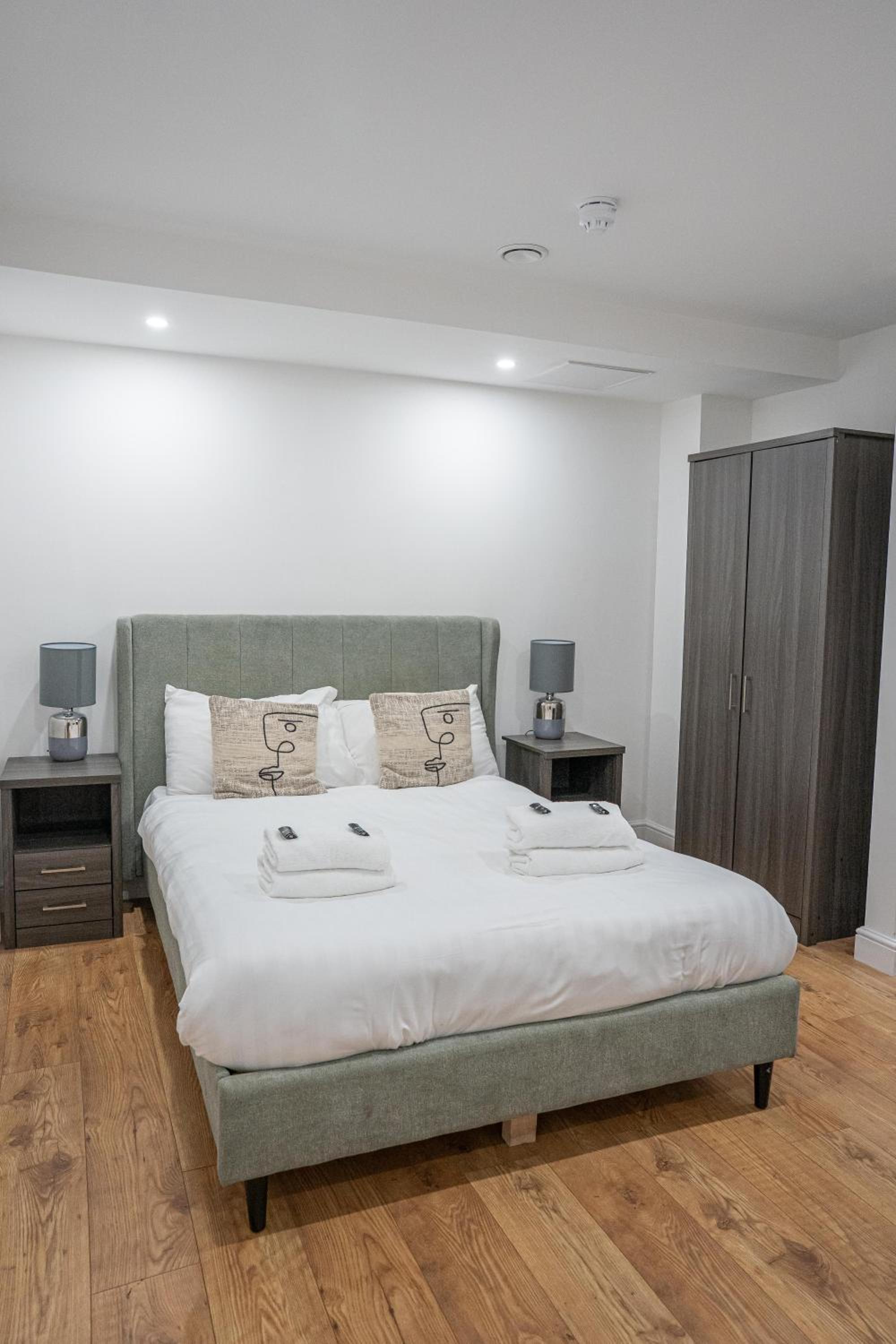 Studio Apartment