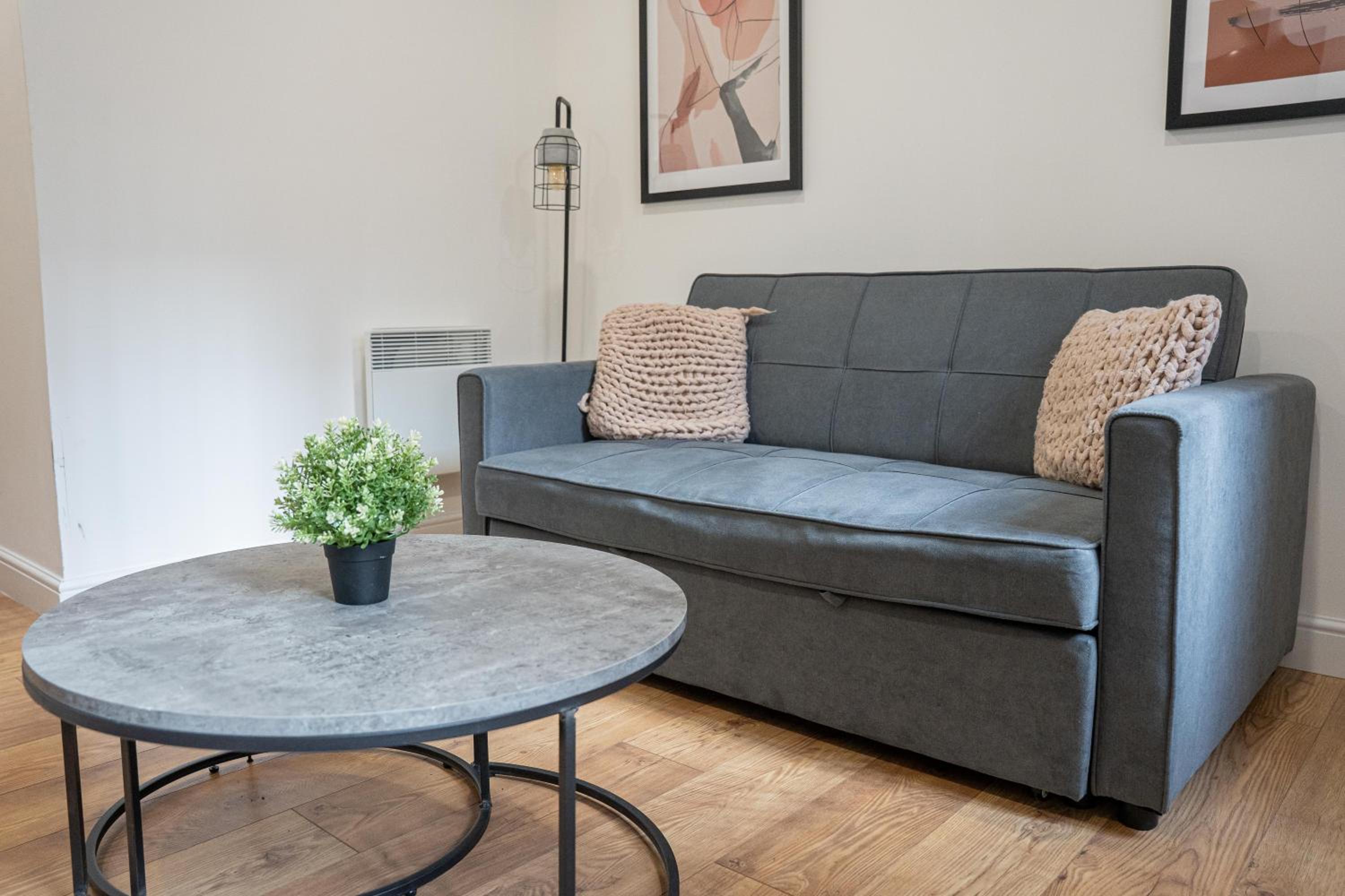Studio Apartment